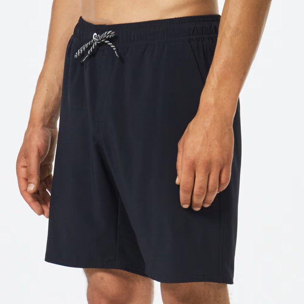 TRANSPORT HYBRD pkble SHORT 19 / Blackout · otra vista