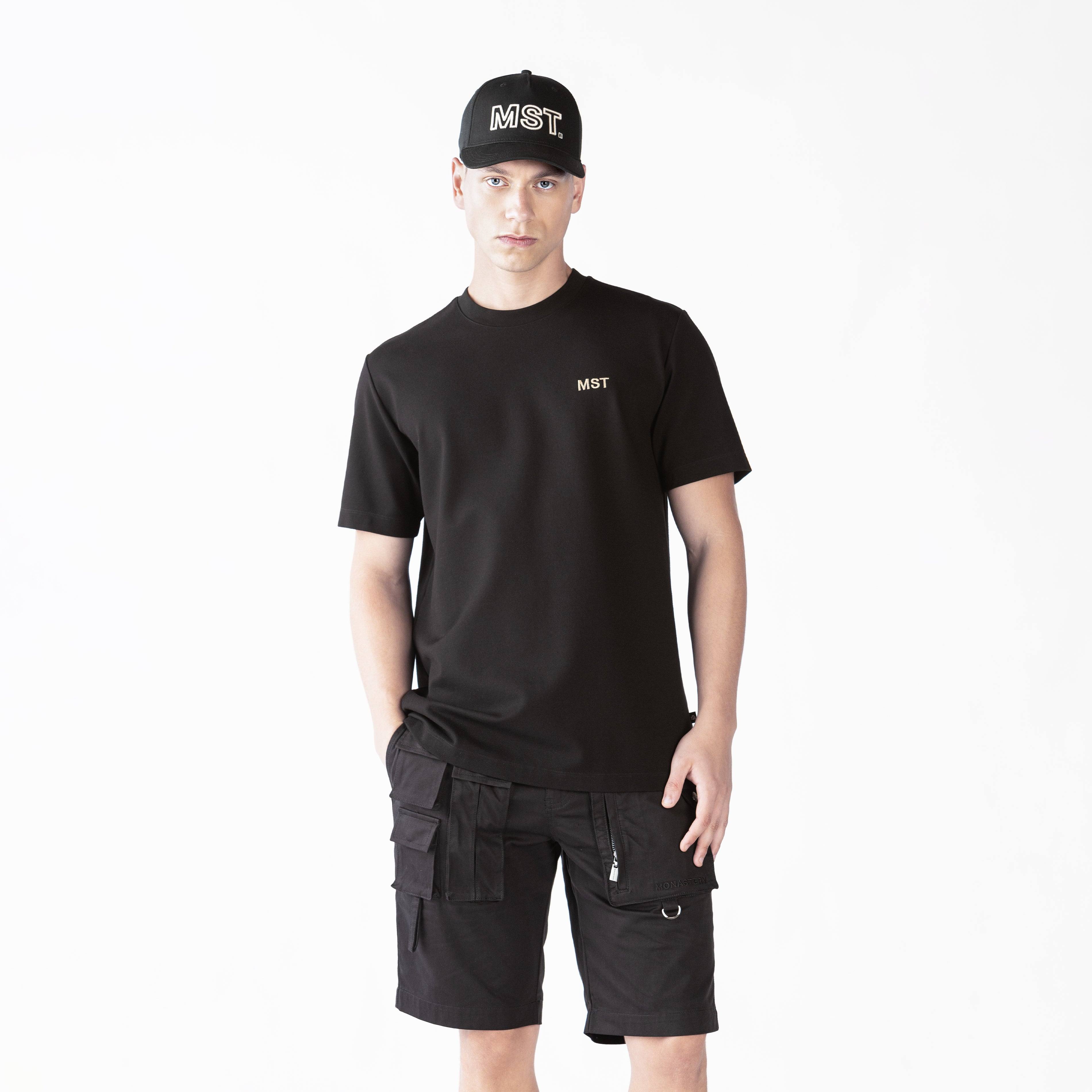 CAMISETA KEEP NEGRA 2 - MONASTERY