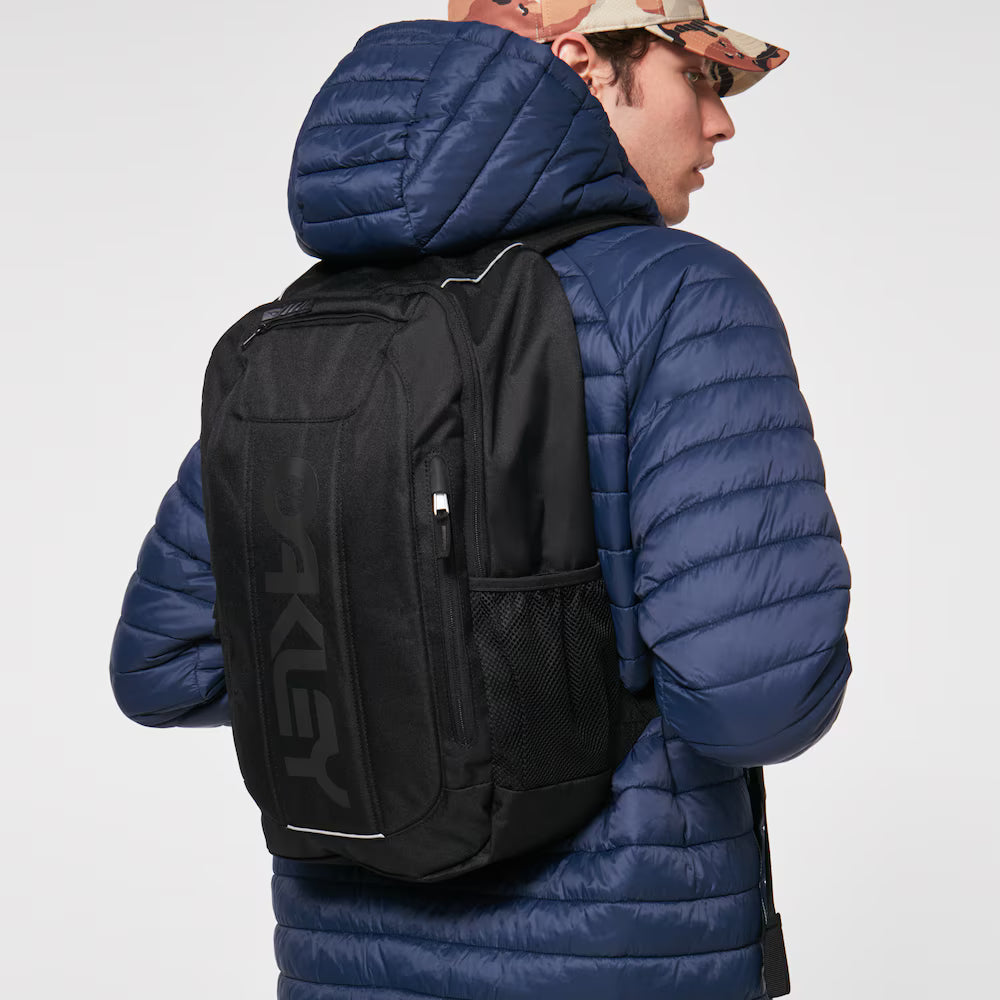 ENDURO 20L 3.0 / Blackout