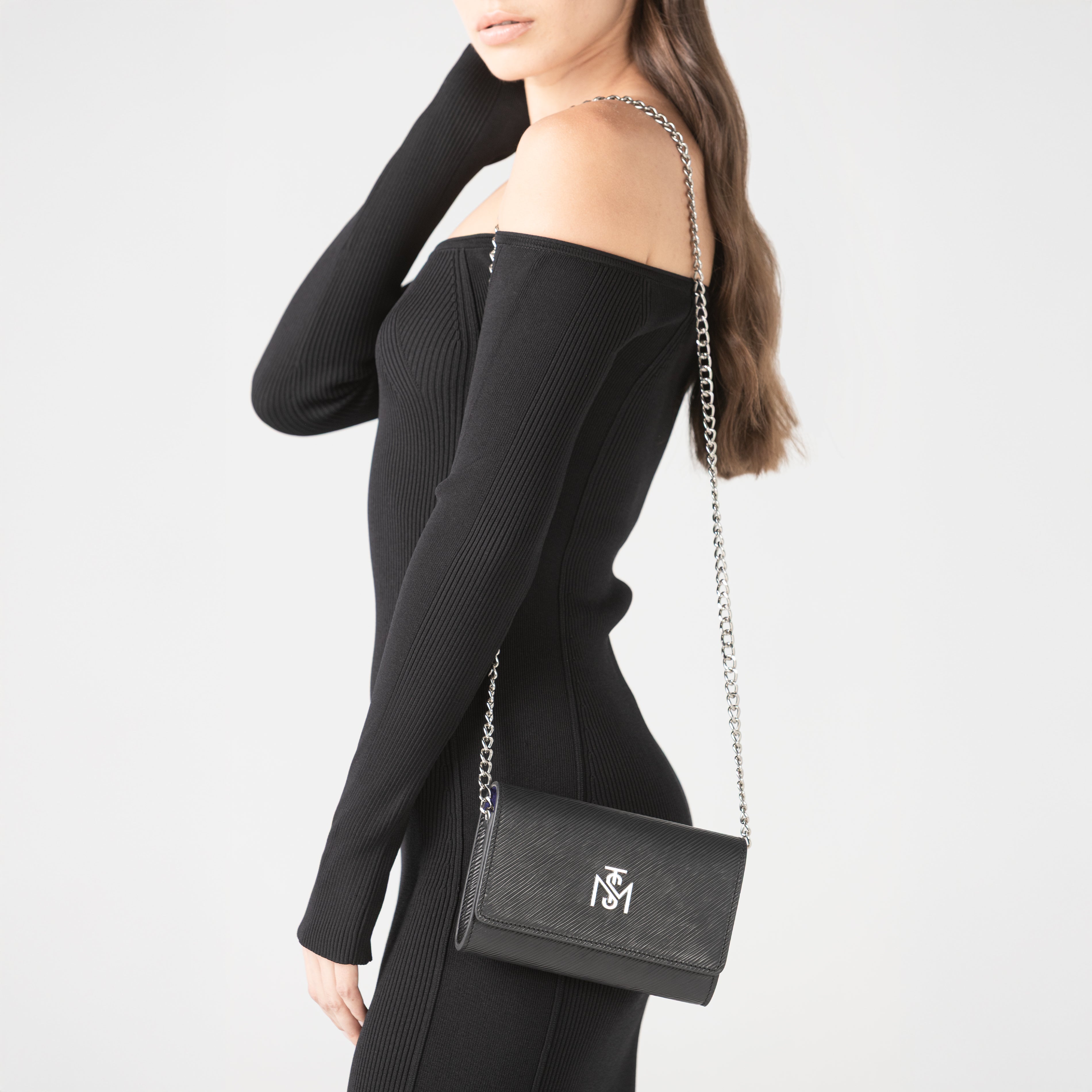 EXULTUS SHOULDER BAG WOMEN BLACK