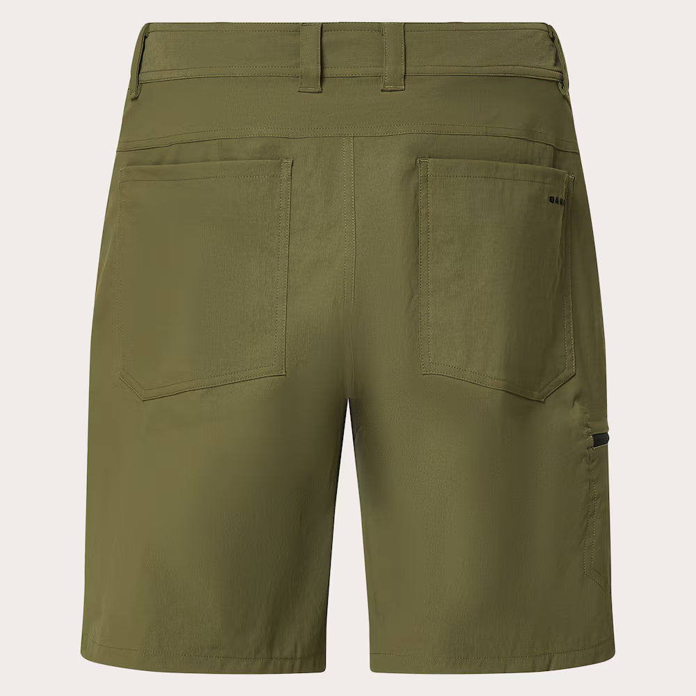 GOLF HYBRID SHORT / ARMY GREEN