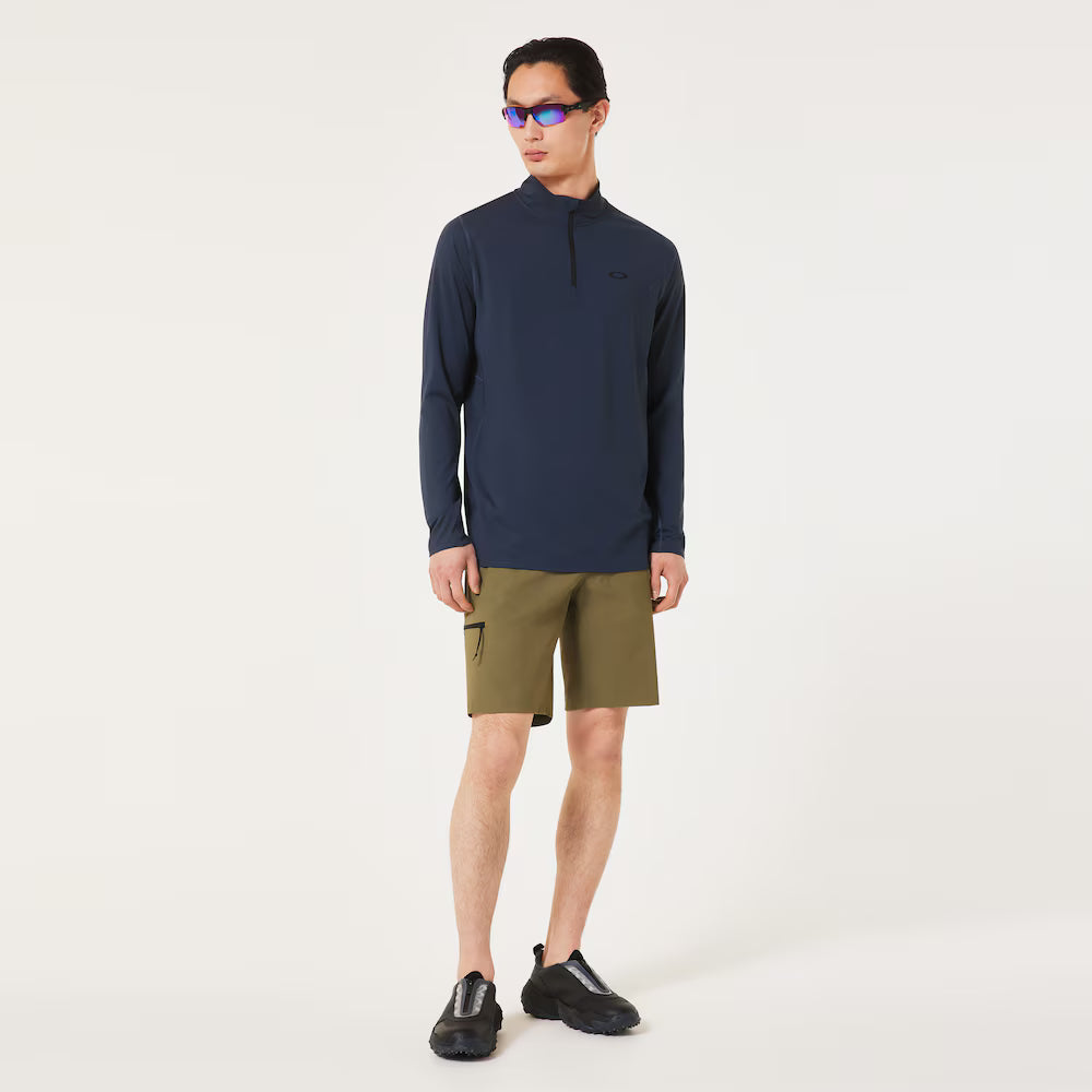 GOLF HYBRID SHORT / ARMY GREEN