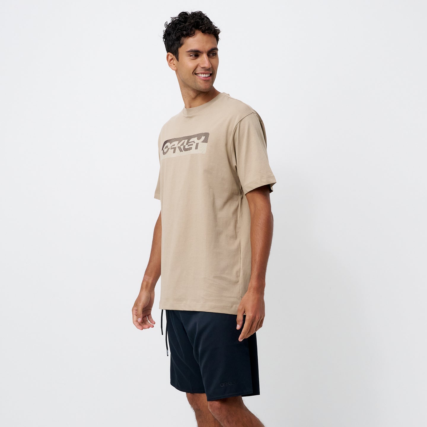 DUALITY B1B TEE / PEBBLE
