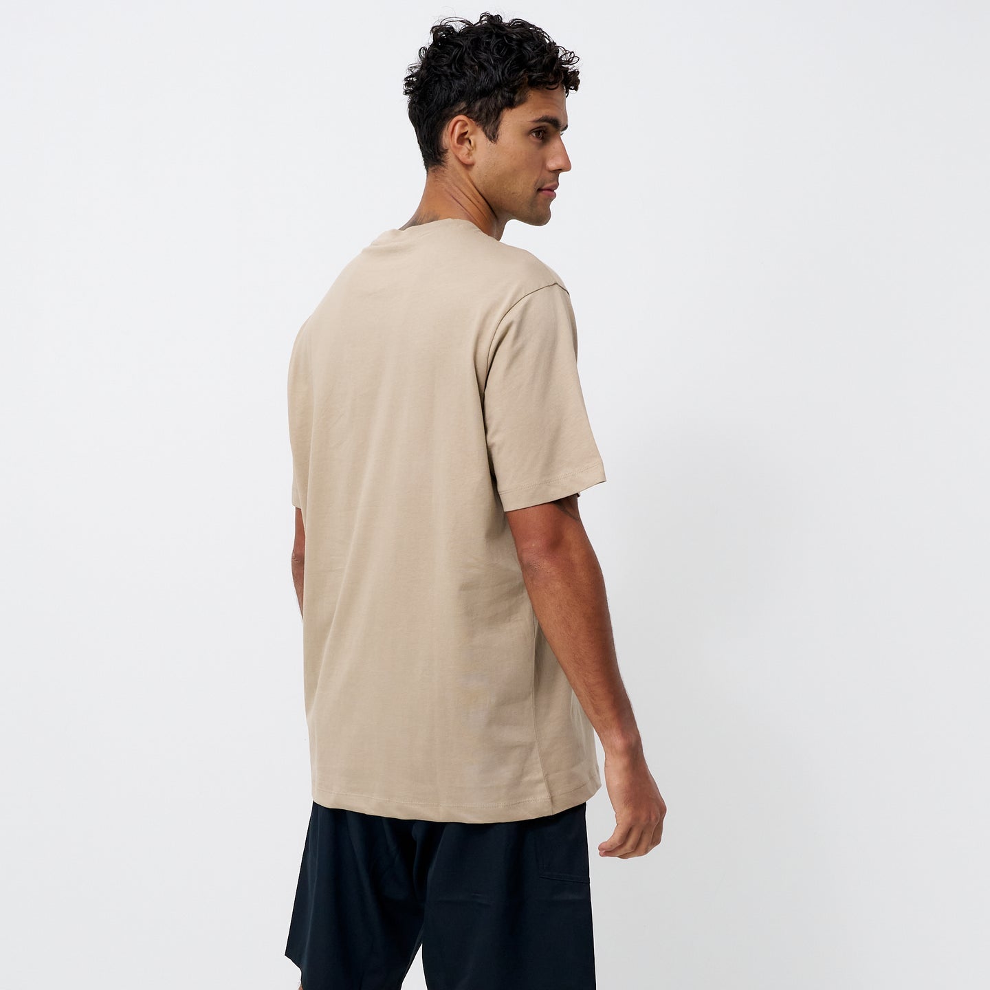 DUALITY B1B TEE / PEBBLE