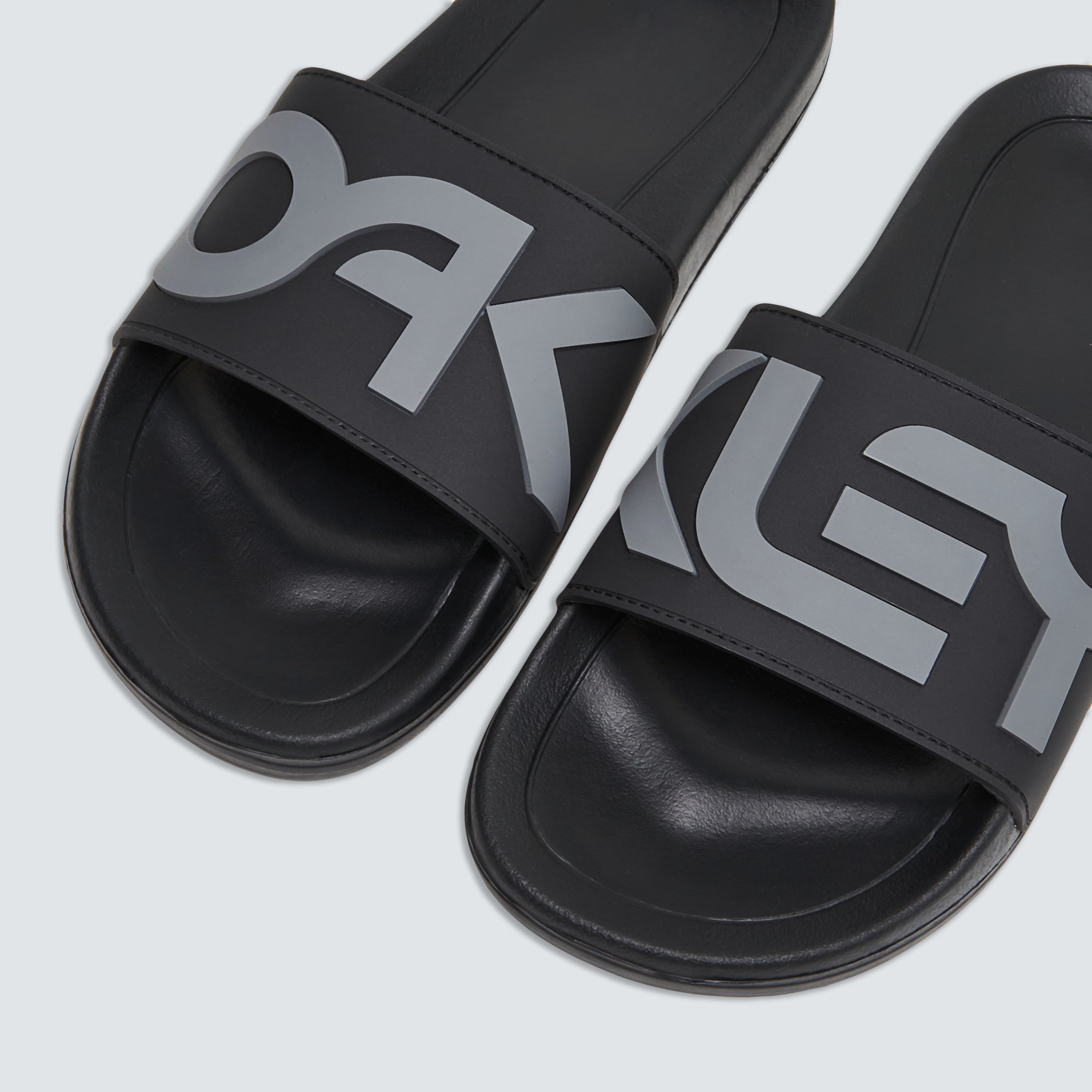 OAKLEY B1B SLIDE 2.0 / Blackout