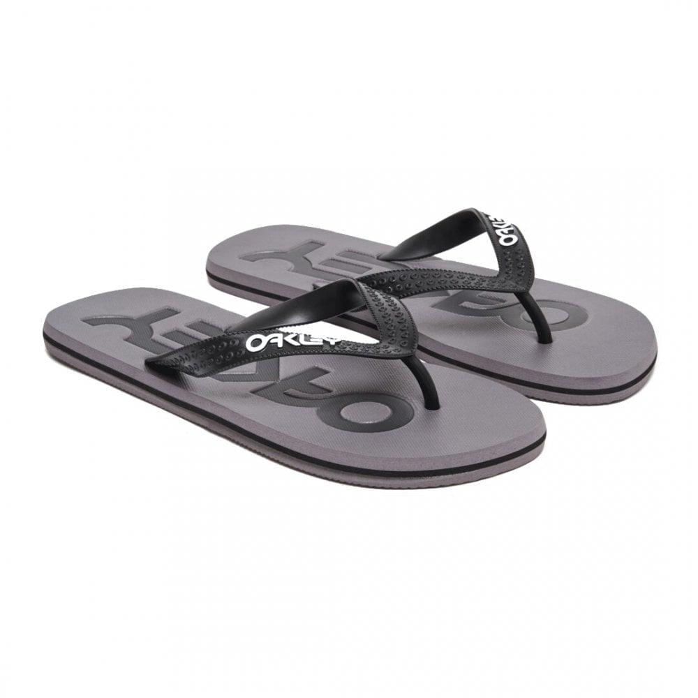 COLLEGE FLIP FLOP / STORM FRONT