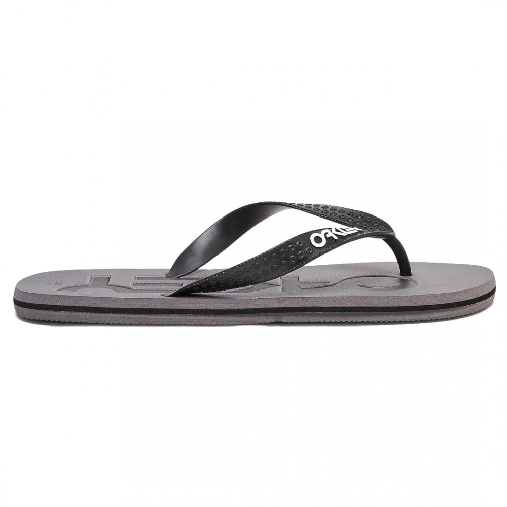 COLLEGE FLIP FLOP / STORM FRONT