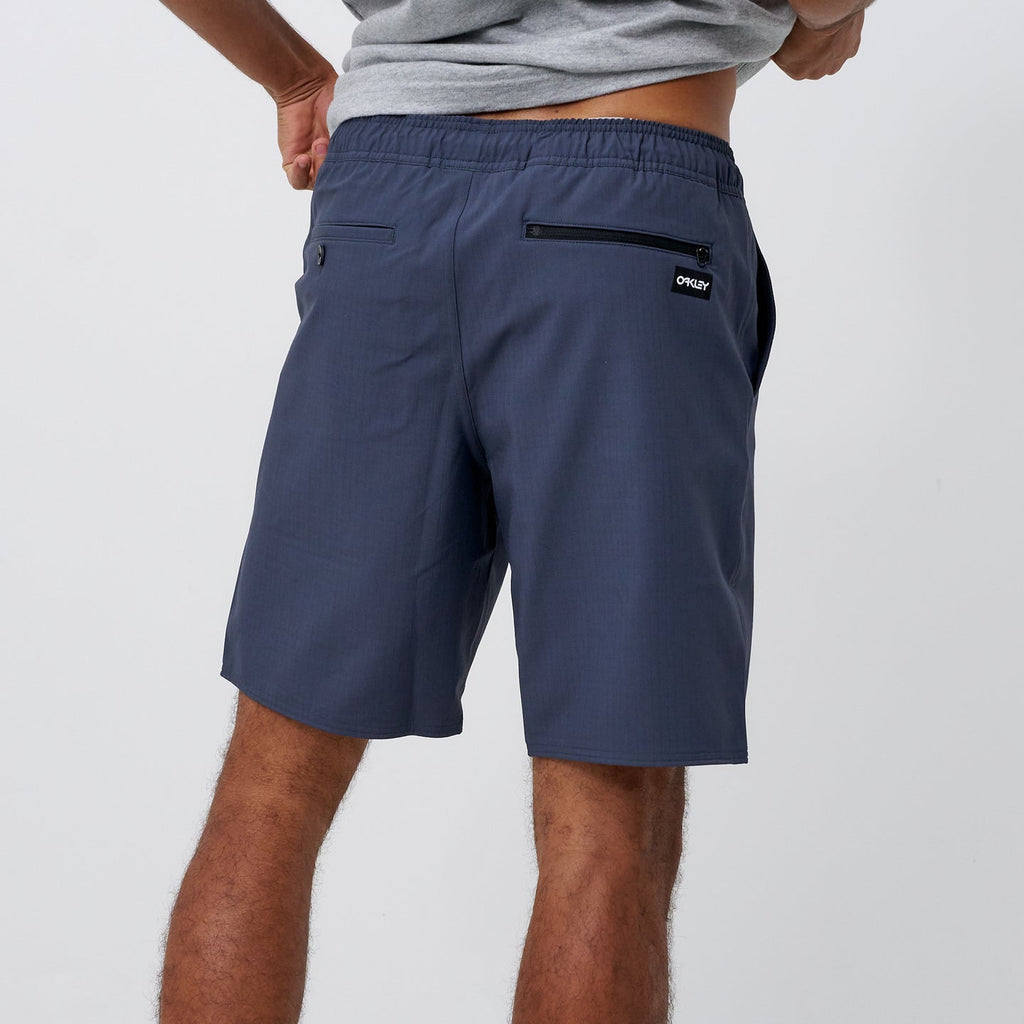 TRANSPORT HYBRD pkble SHORT 19 / Graphite