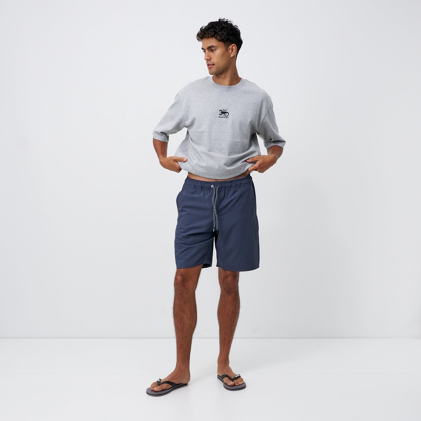 TRANSPORT HYBRD pkble SHORT 19 / Graphite