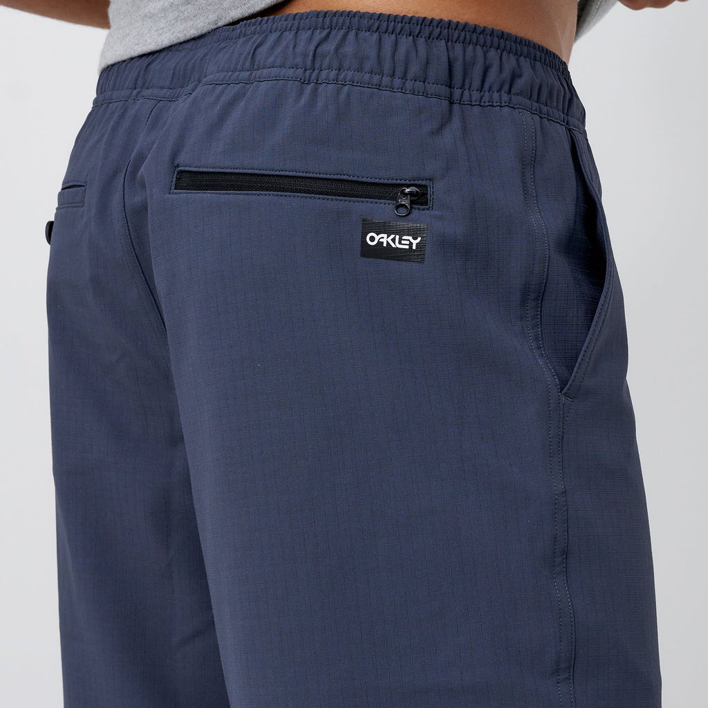 TRANSPORT HYBRD pkble SHORT 19 / Graphite