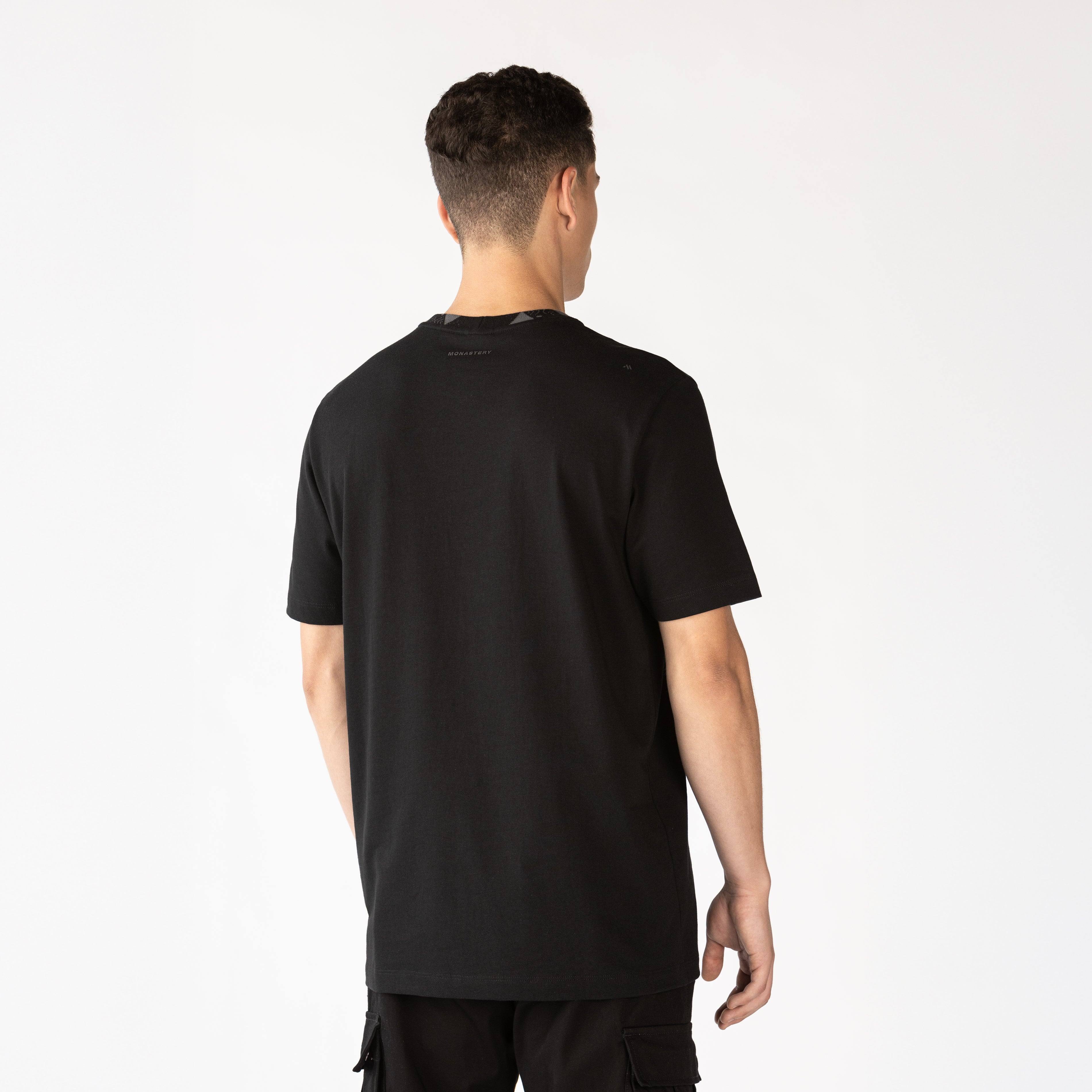 SAINTCLARE T-SHIRT MEN BLACK