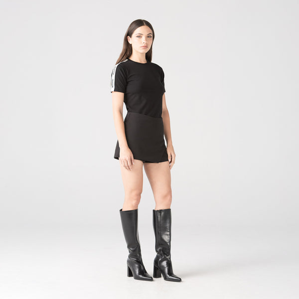 DAN T-SHIRT WOMEN BLACK · otra vista