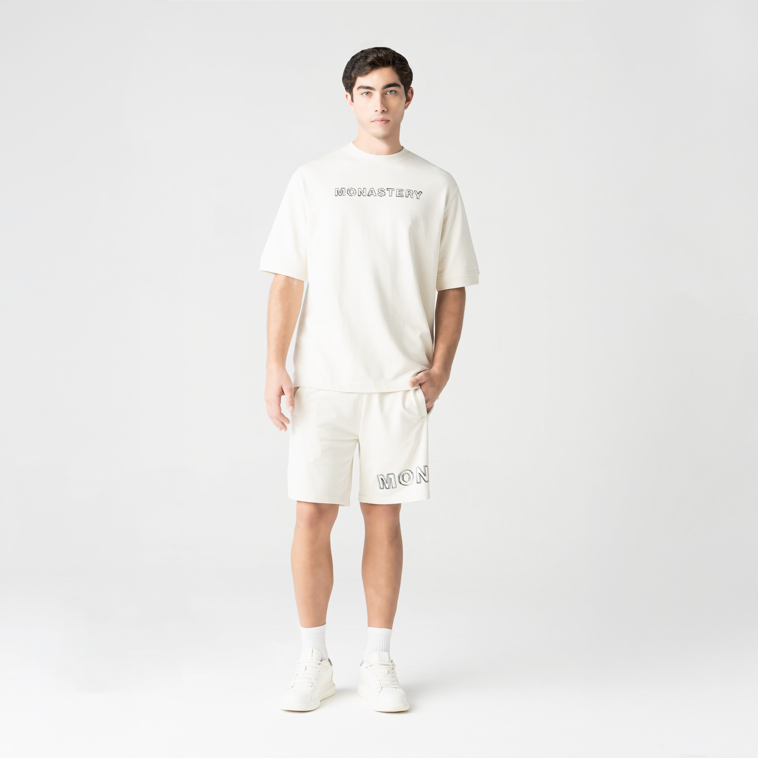 LEGATUS T-SHIRT OVERSIZED MEN EGRET