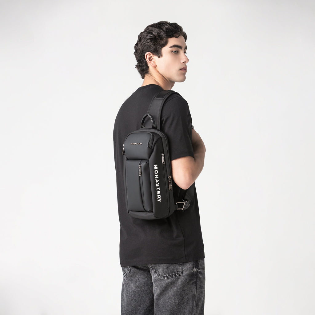 SLING FANNY PACK UNISEX BLACK