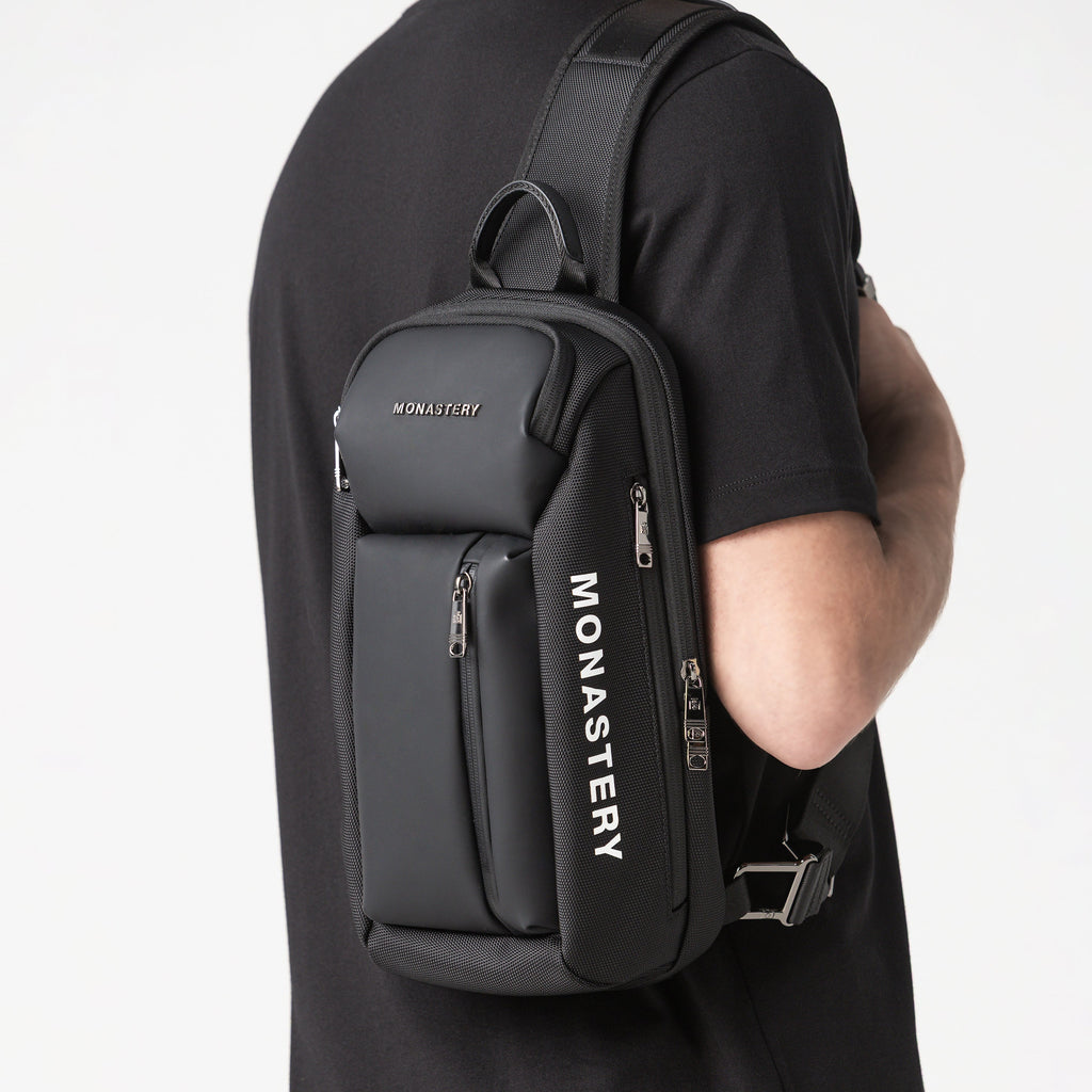 SLING FANNY PACK UNISEX BLACK