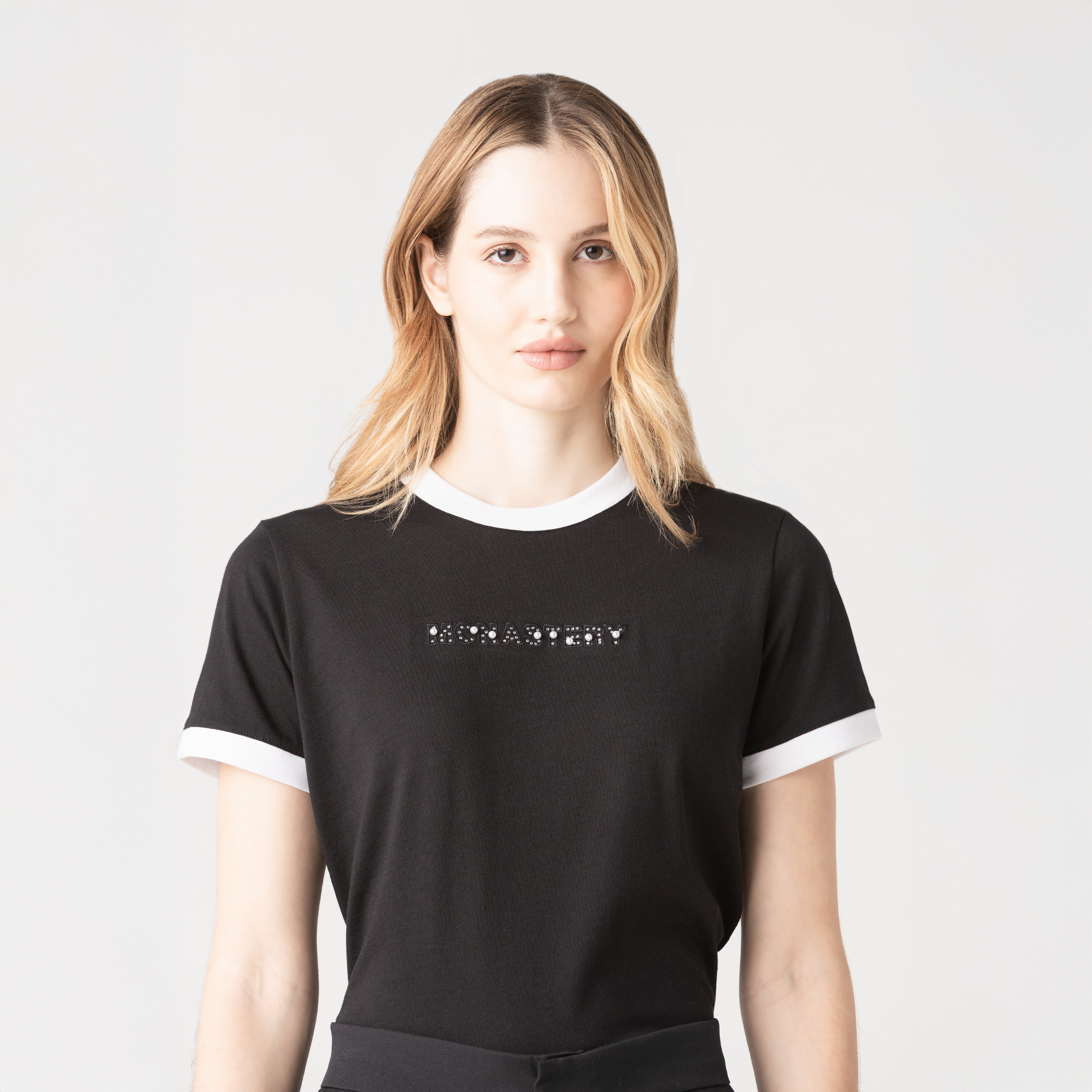 ZHANNA T-SHIRT WOMEN BLACK