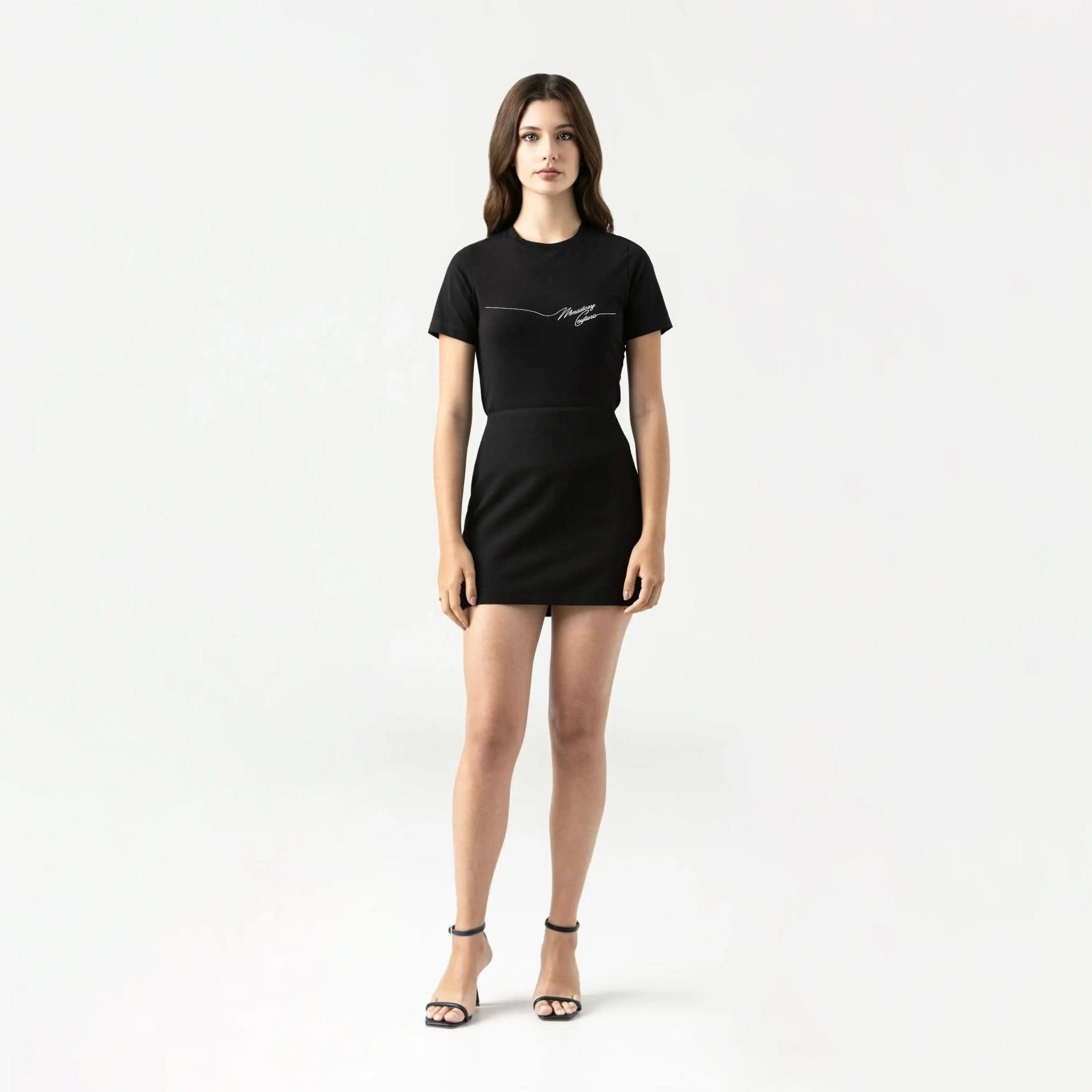 AILSA T - SHIRT WOMEN BLACK - Monastery | Tienda Oficial Colombia