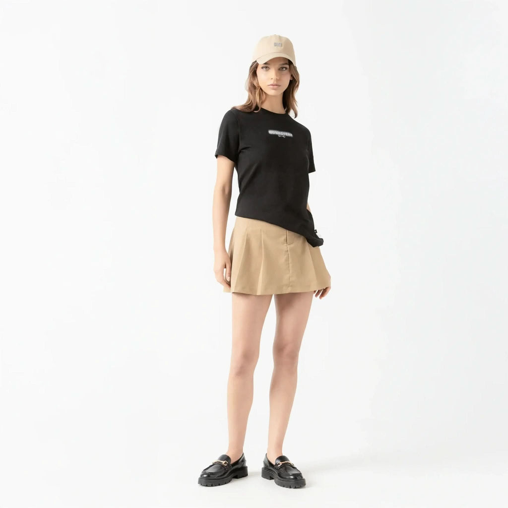 ANYA T - SHIRT WOMEN BLACK - Monastery | Tienda Oficial Colombia