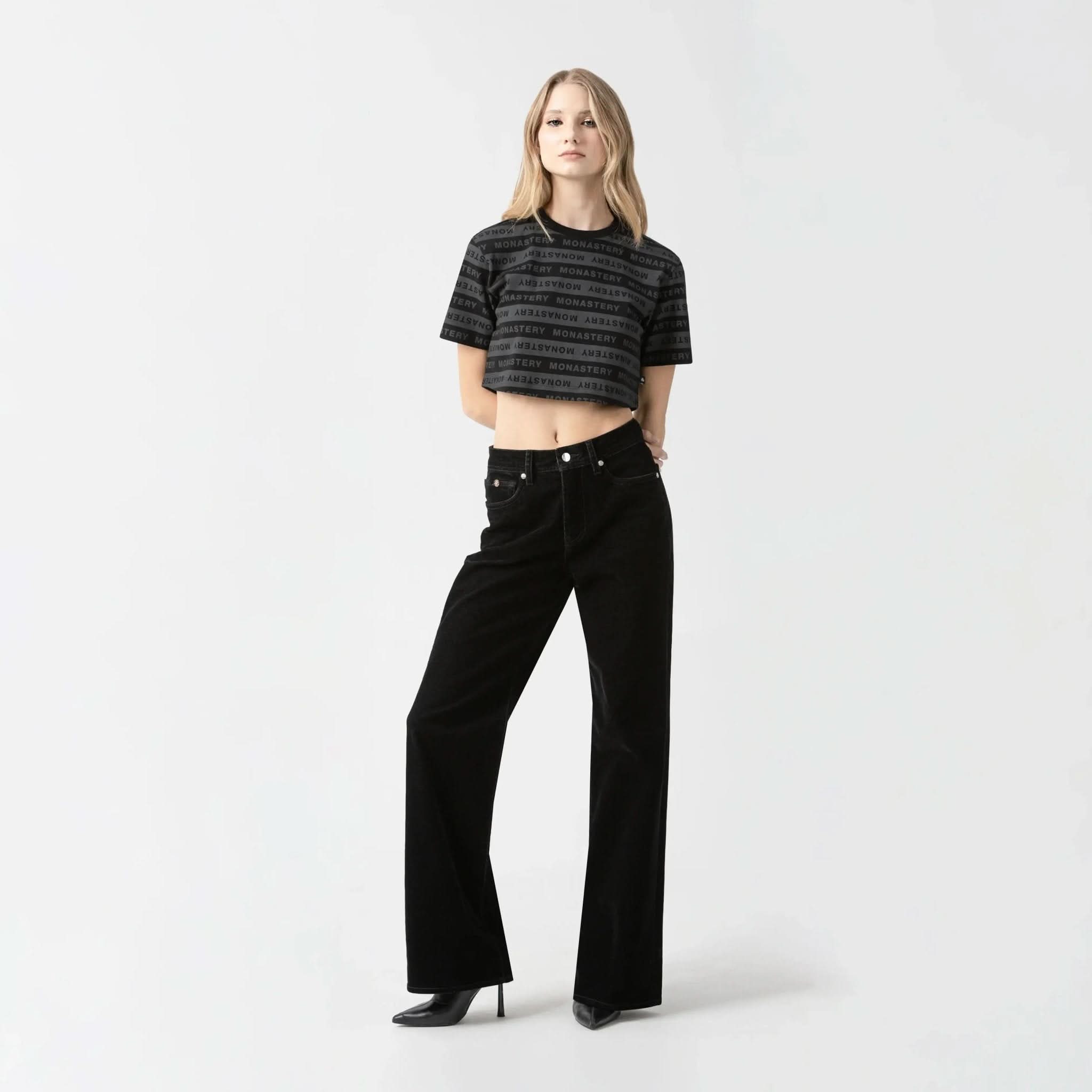 ASH CROP TOP WOMEN BLACK - Monastery | Tienda Oficial Colombia