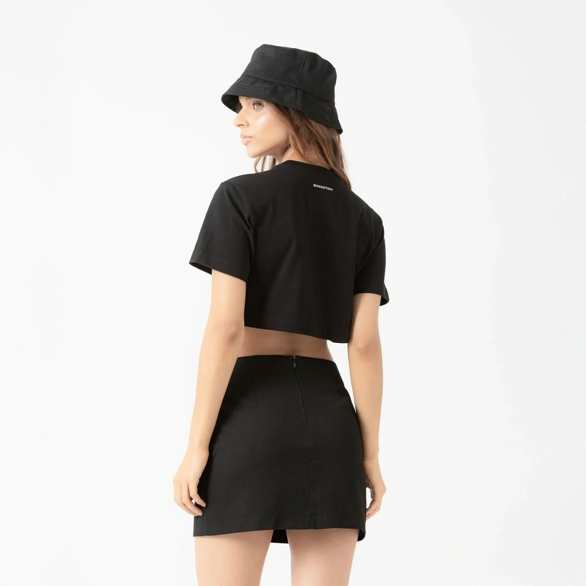 BEHN CROP TOP WOMEN BLACK - Monastery | Tienda Oficial Colombia