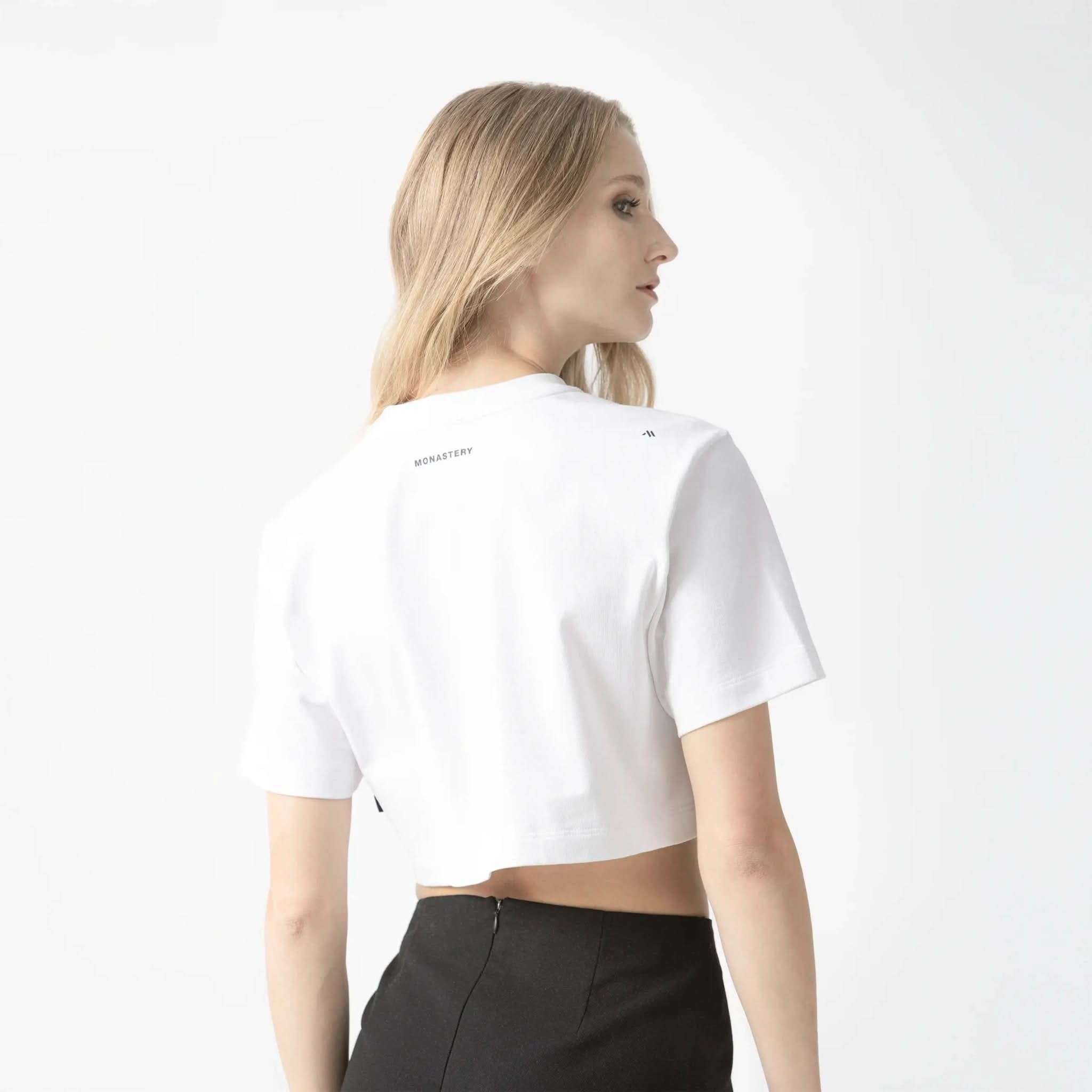 BEHN CROP TOP WOMEN WHITE - Monastery | Tienda Oficial Colombia