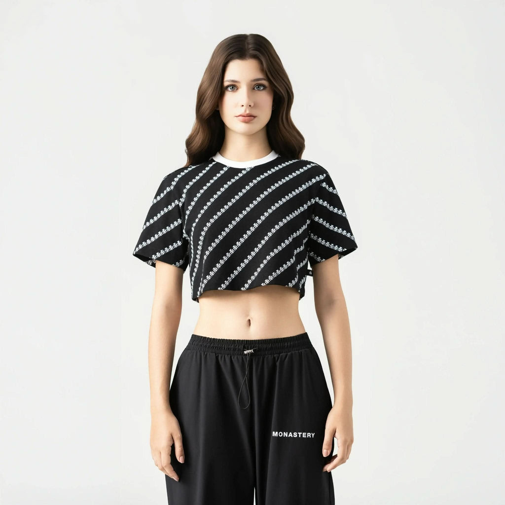 BRITANIA CROP TOP WOMEN BLACK - Monastery | Tienda Oficial Colombia