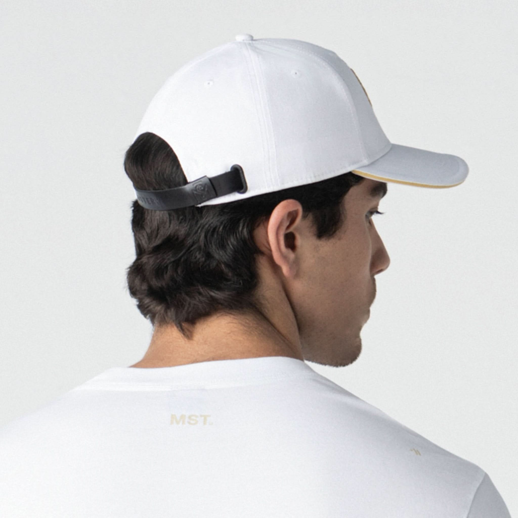 CALIX CAP UNISEX WHITE U - Monastery | Tienda Oficial Colombia