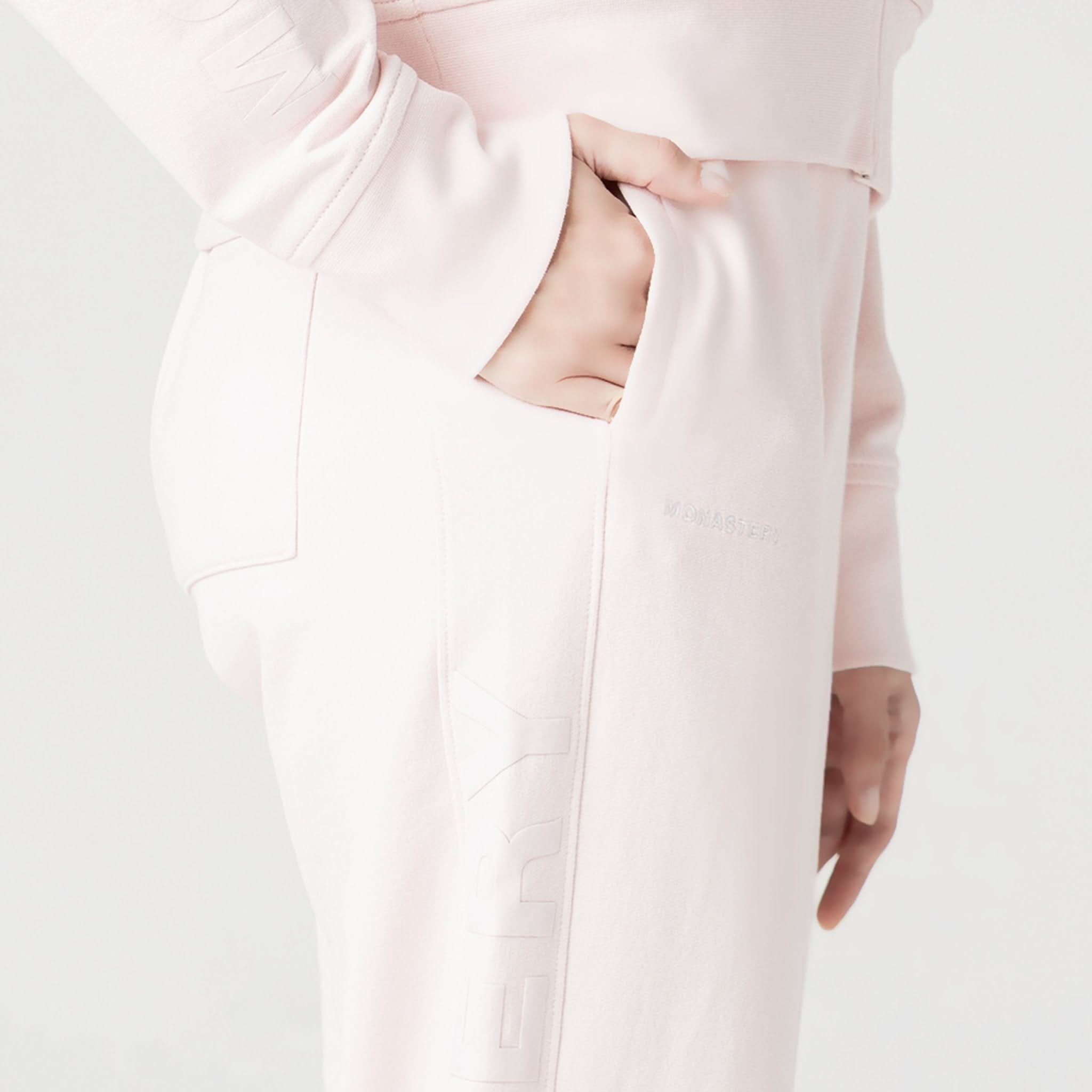 CHAGAT JOGGER WOMEN PALE LILAC - Monastery | Tienda Oficial Colombia