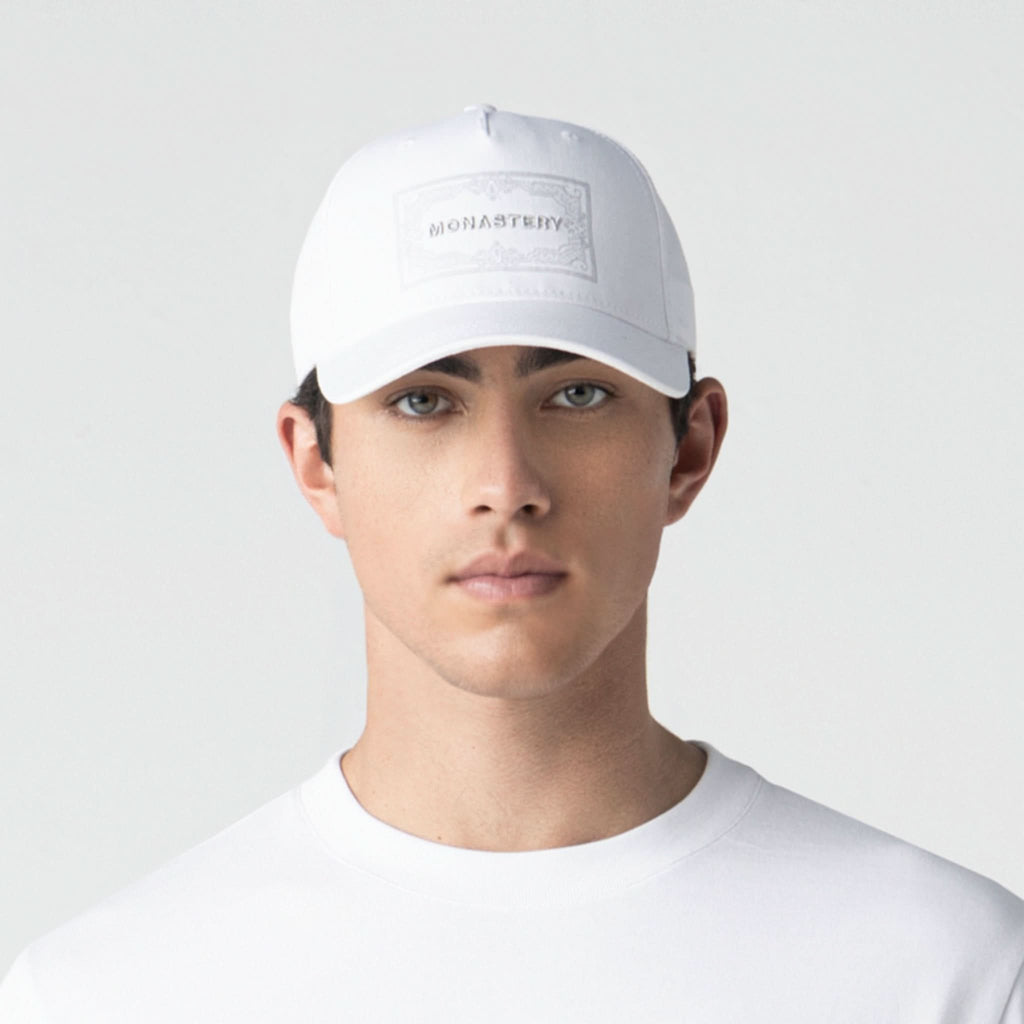 CLARUS CAP UNISEX WHITE U - Monastery | Tienda Oficial Colombia
