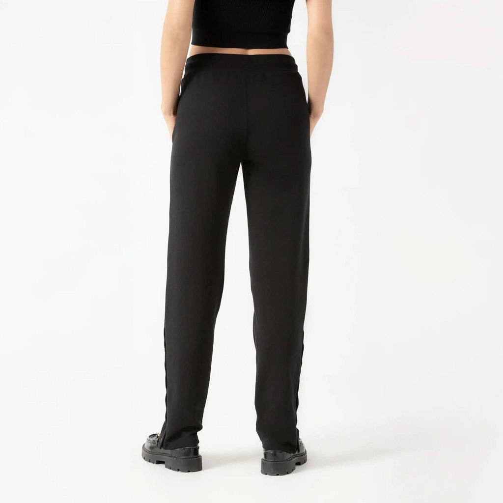 CYRA JOGGER WOMEN BLACK - Monastery | Tienda Oficial Colombia