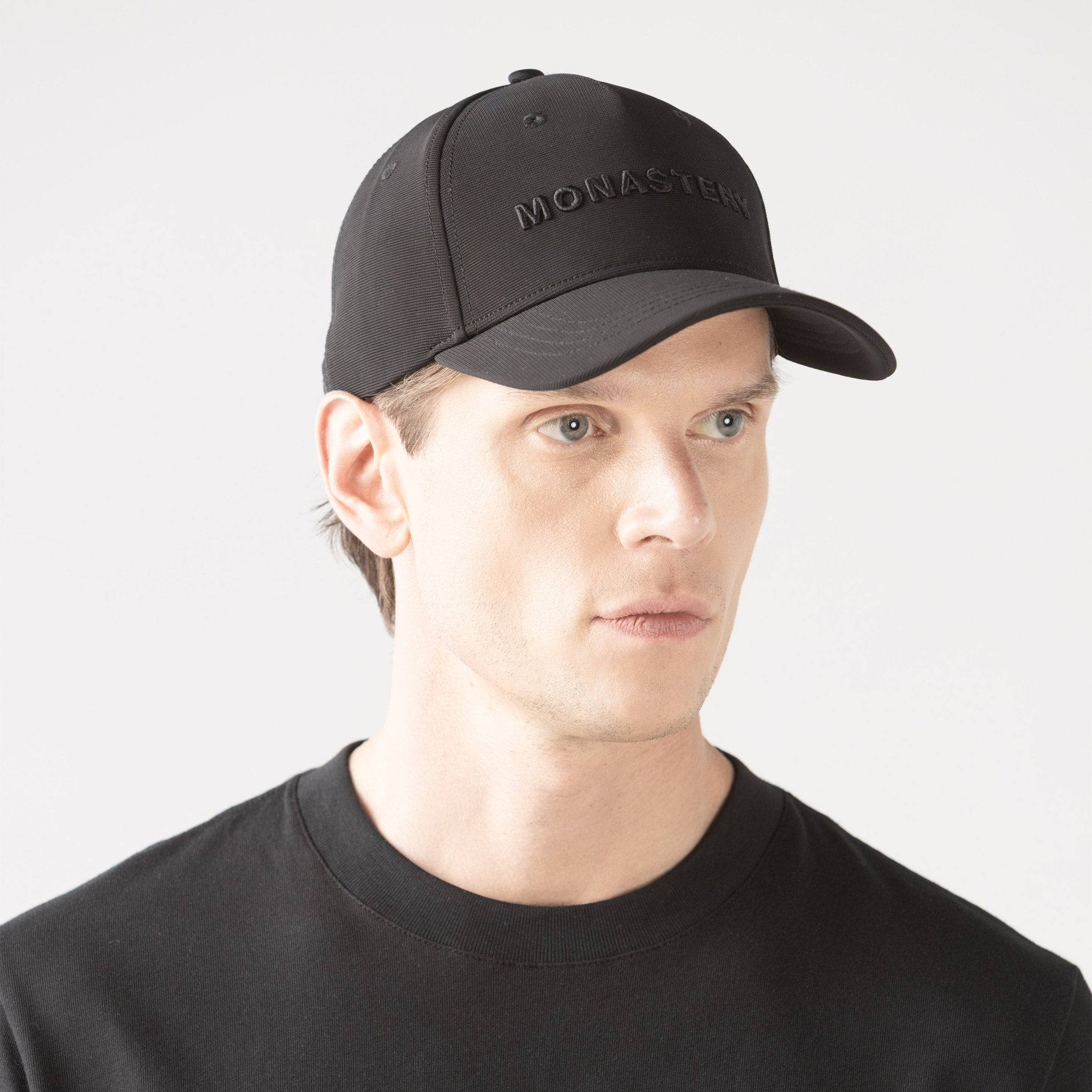 FARIA CAP UNISEX BLACK - Monastery | Tienda Oficial Colombia