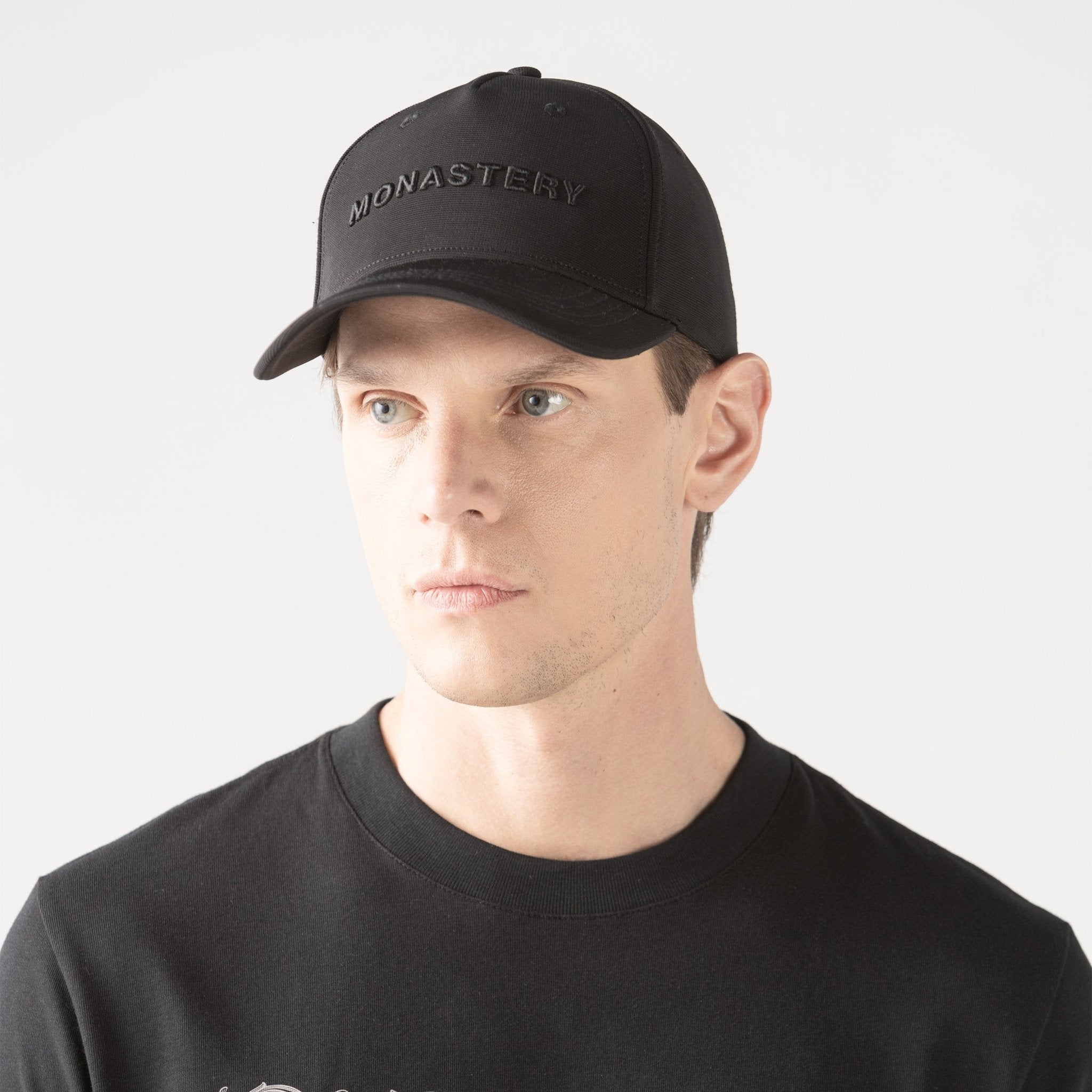 FARIA CAP UNISEX BLACK - Monastery | Tienda Oficial Colombia