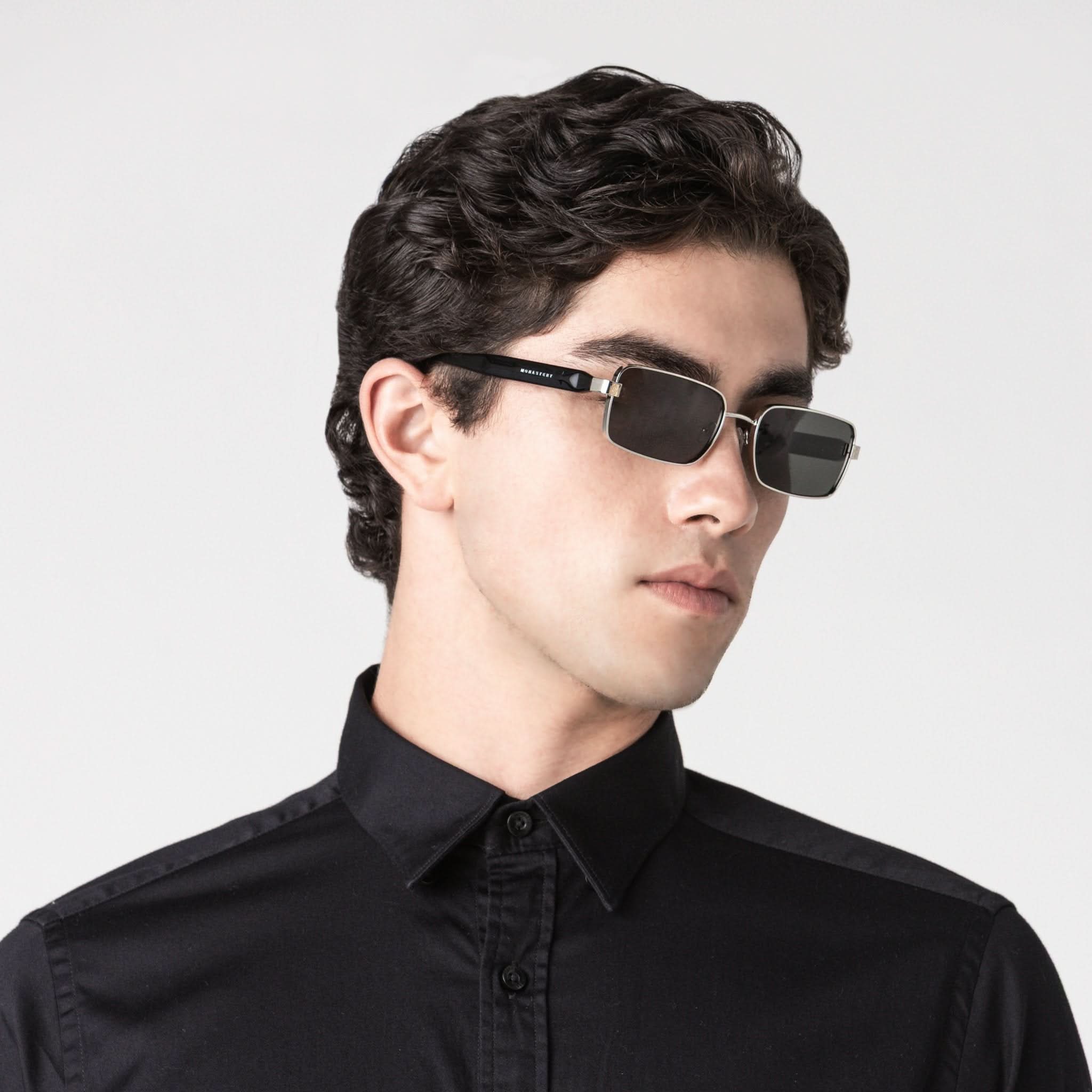 HALO BLACK - Monastery | Tienda Oficial Colombia