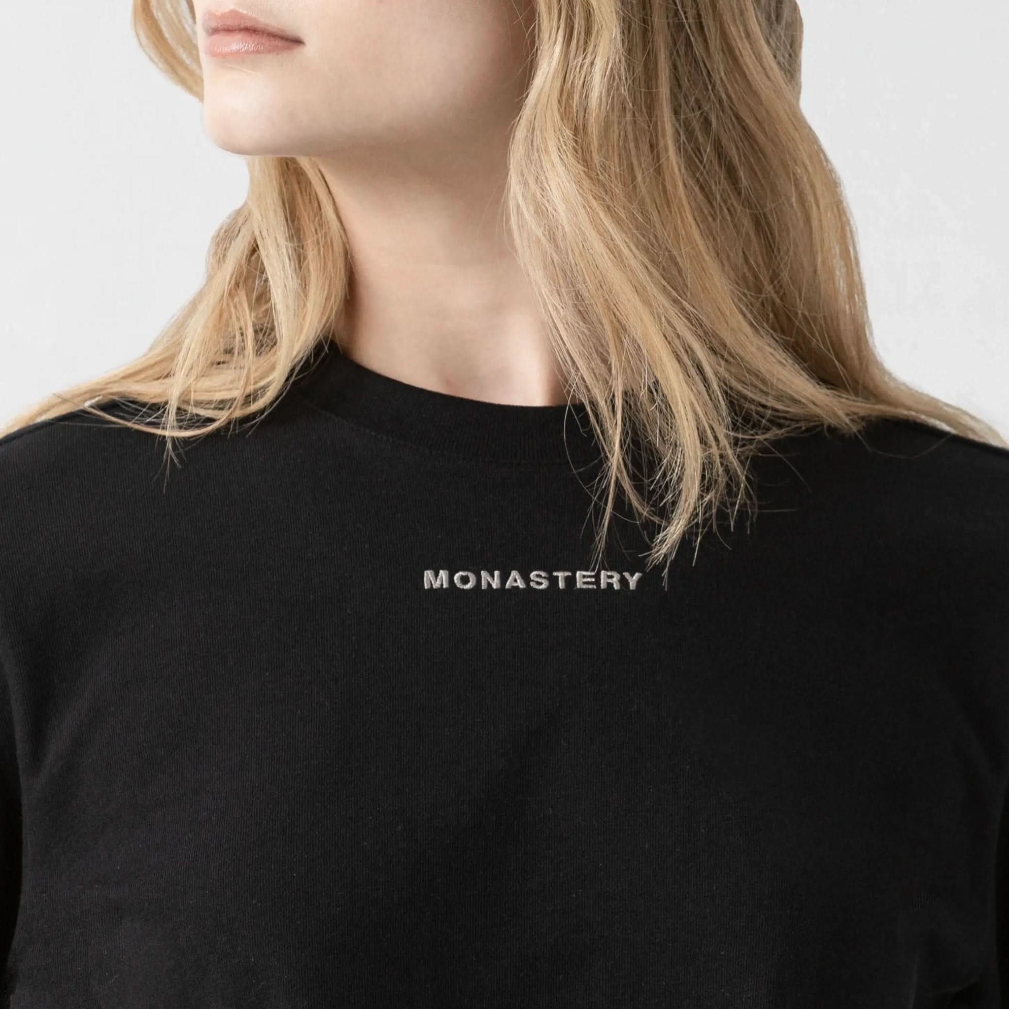 HAZEN CROP TOP WOMEN BLACK - Monastery | Tienda Oficial Colombia