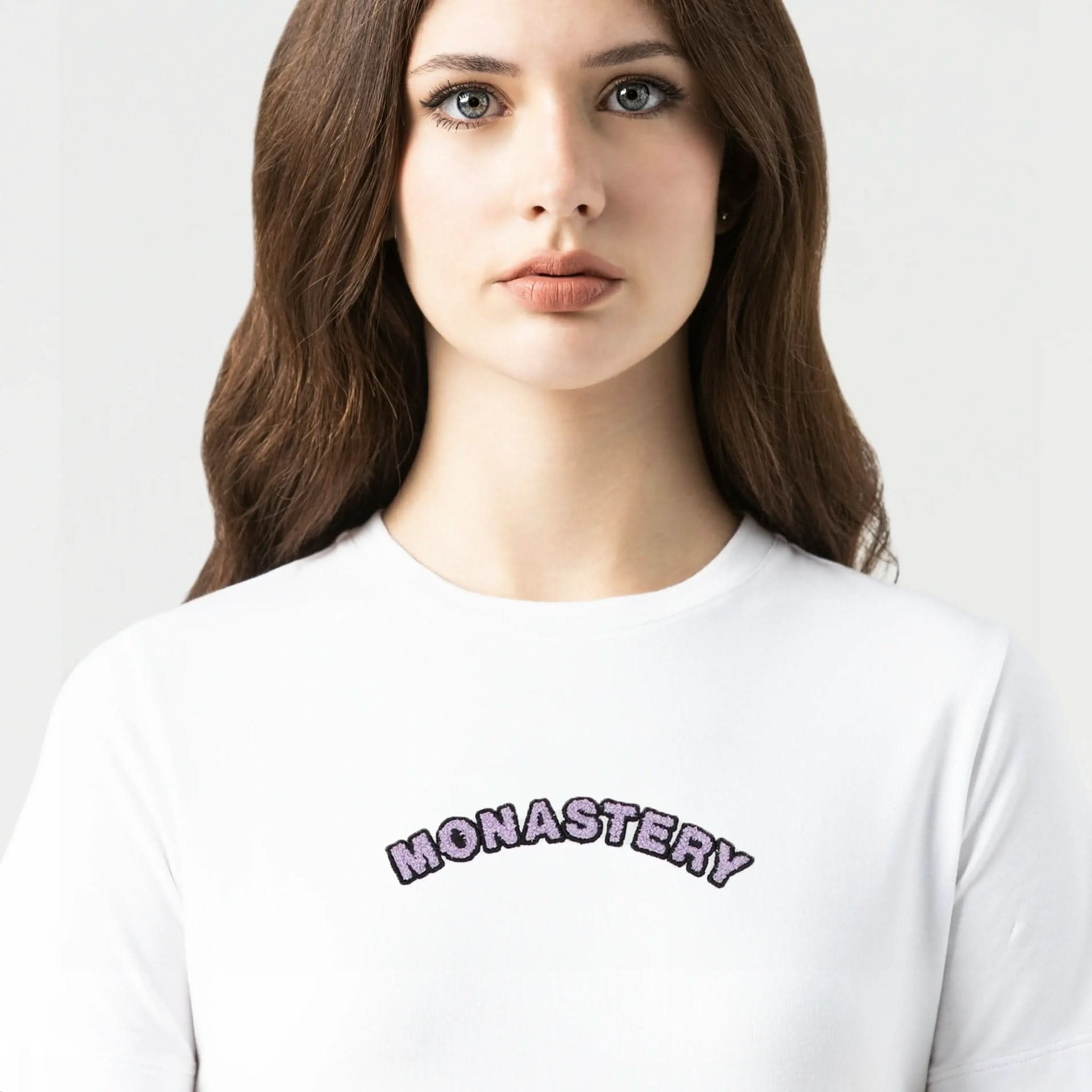 ISSLA T - SHIRT WOMEN WHITE - Monastery | Tienda Oficial Colombia
