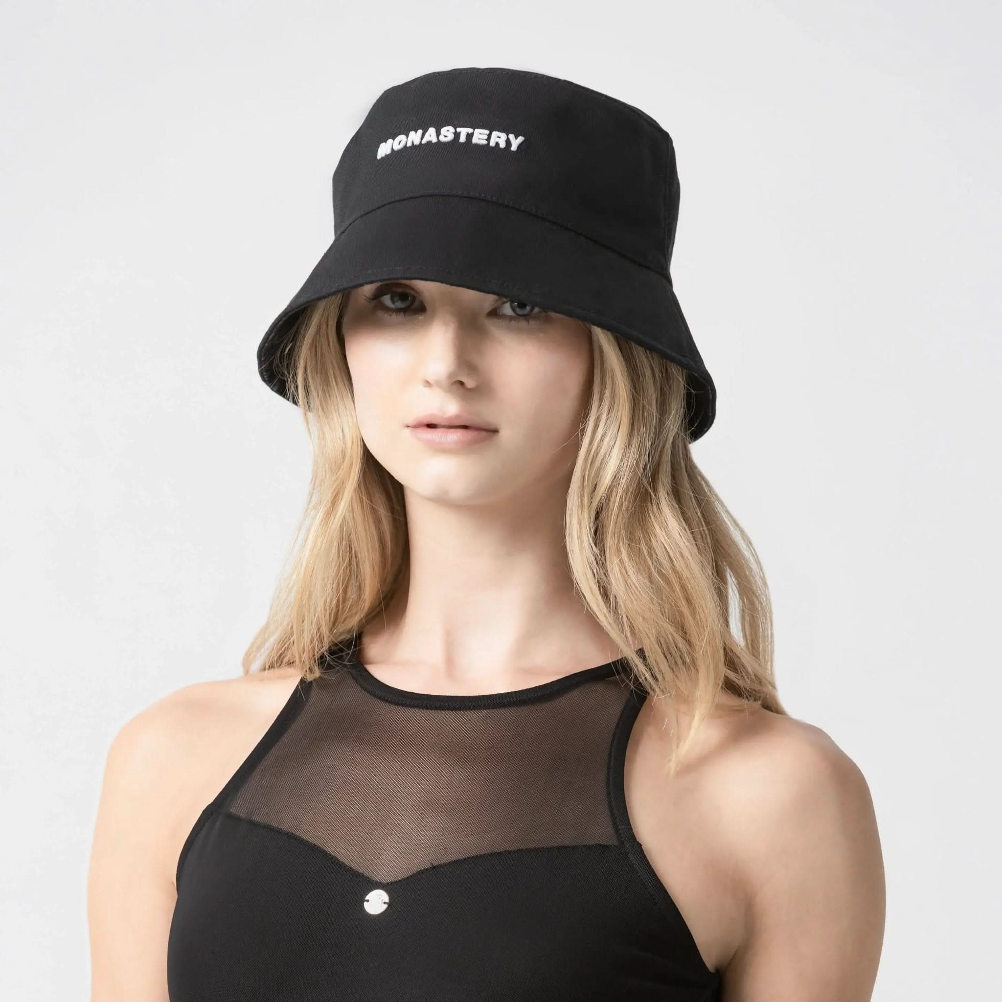 MASSFOR HATUNISEX BLACK U - Monastery | Tienda Oficial Colombia