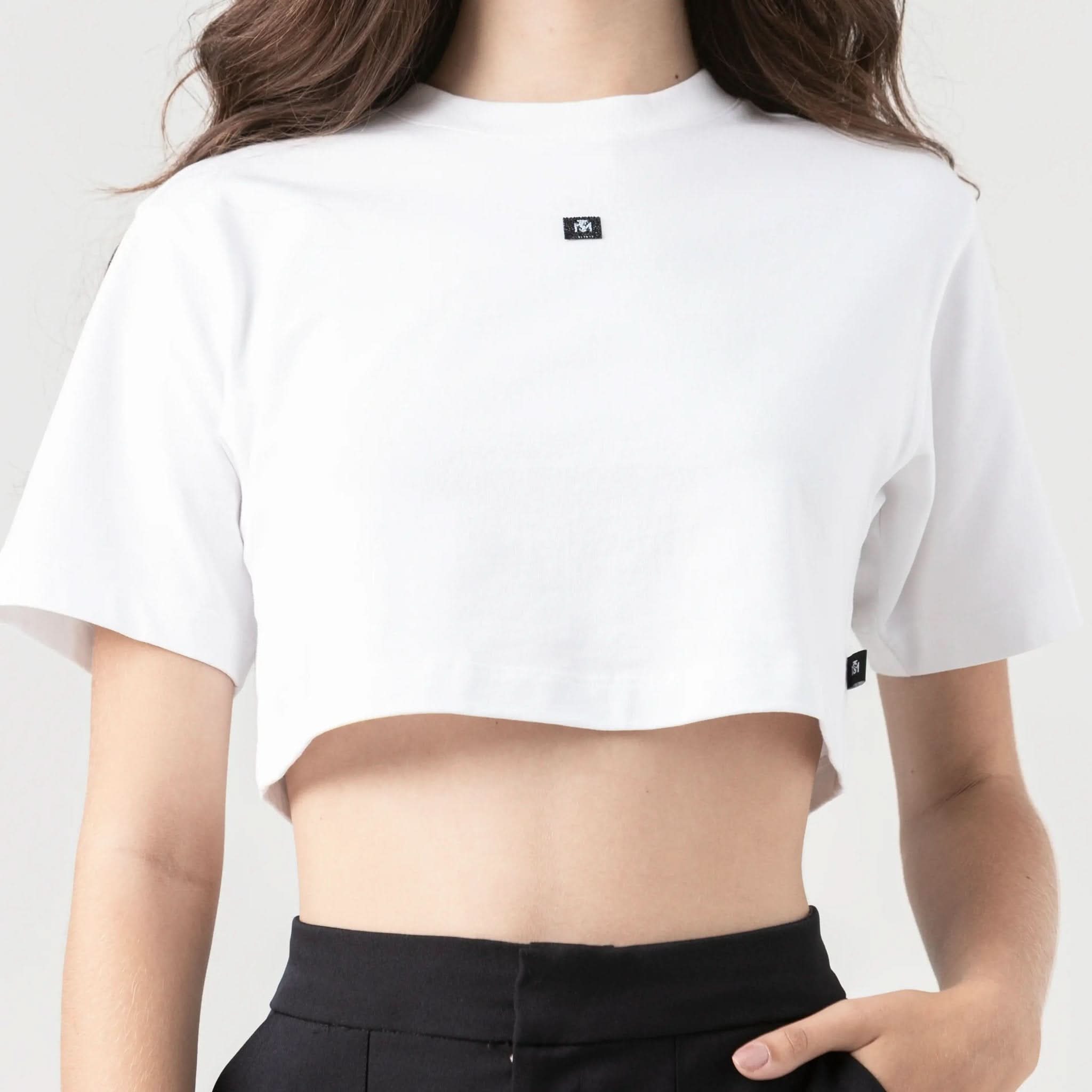 NAIA CROP TOP WOMEN WHITE - Monastery | Tienda Oficial Colombia