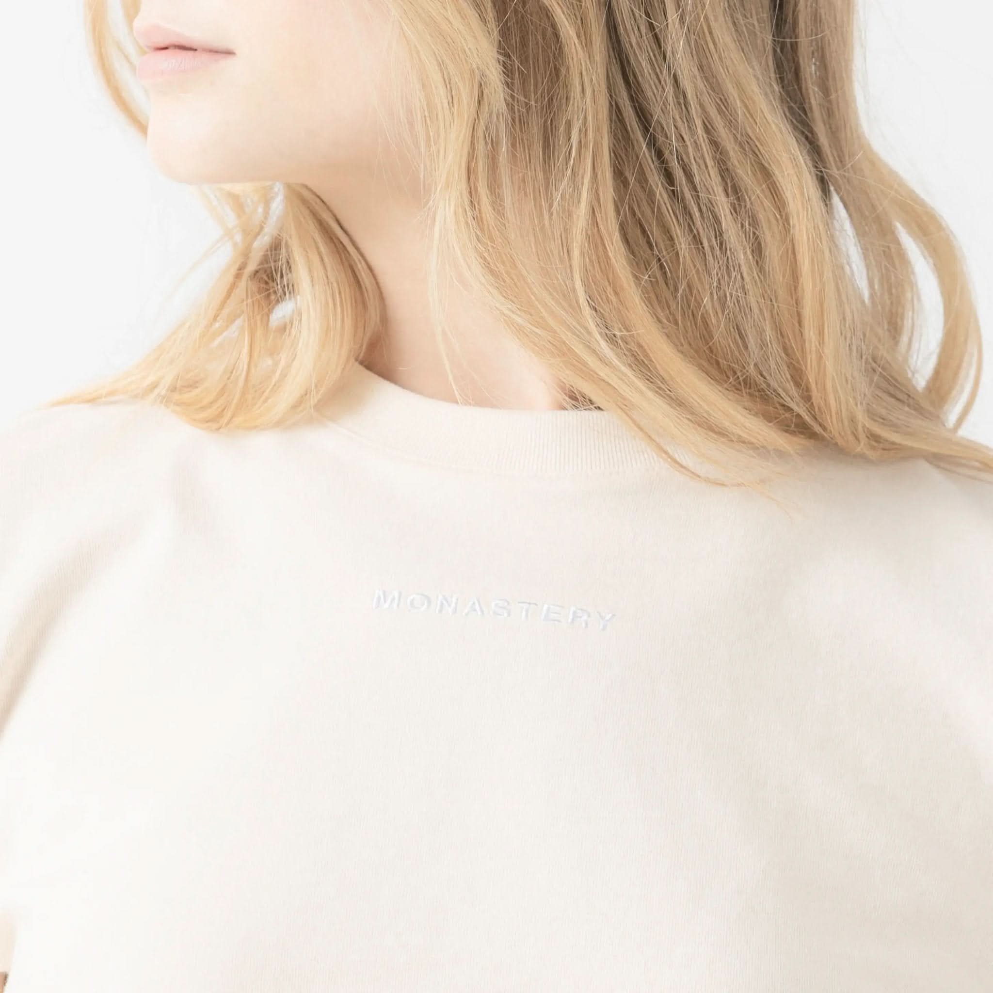 NARYSSA CROP TOP WOMEN SAND DOLLAR - Monastery | Tienda Oficial Colombia