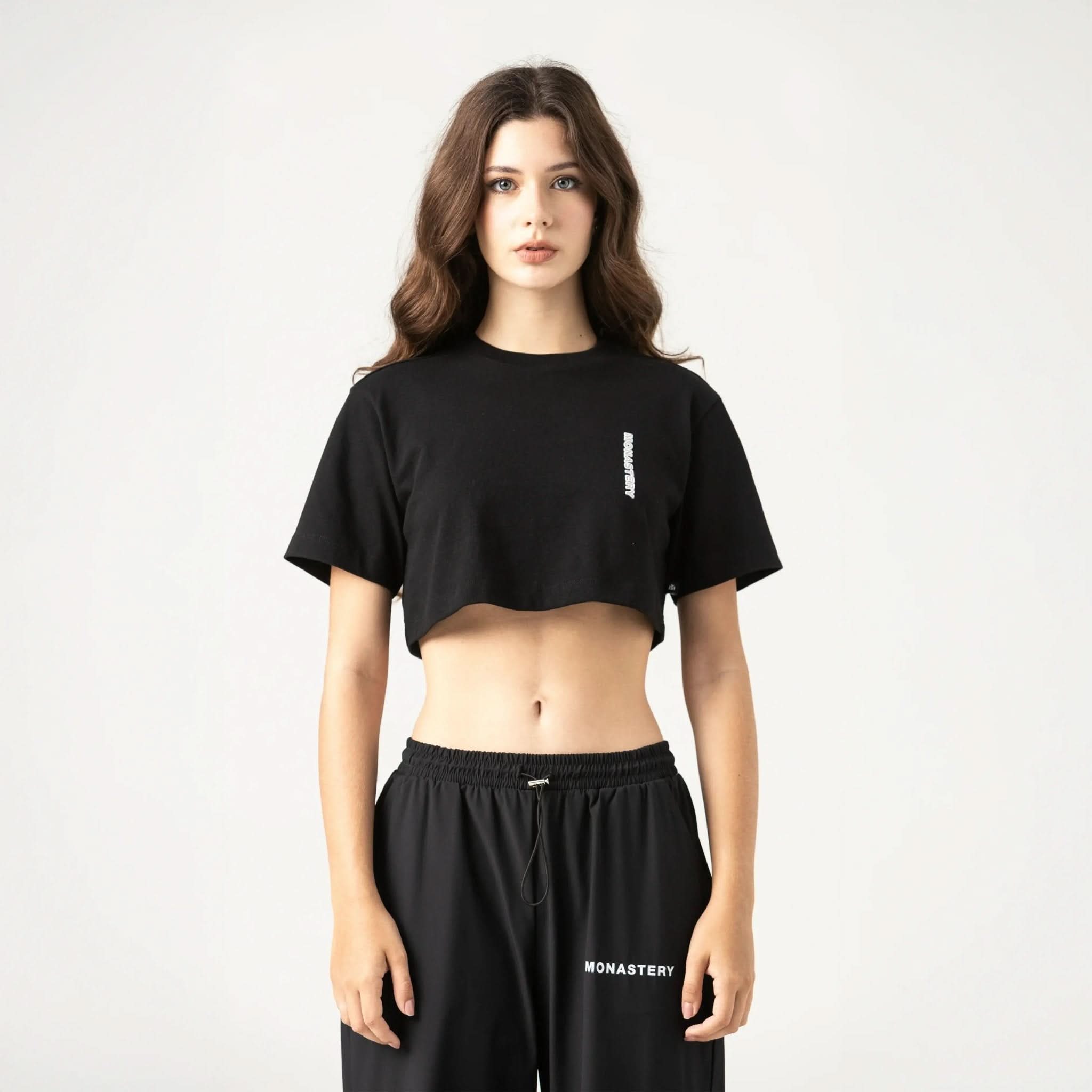 NEKANE CROP TOP WOMEN BLACK - Monastery | Tienda Oficial Colombia