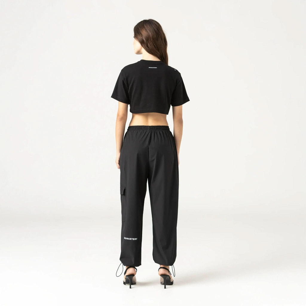 NEKANE CROP TOP WOMEN BLACK - Monastery | Tienda Oficial Colombia