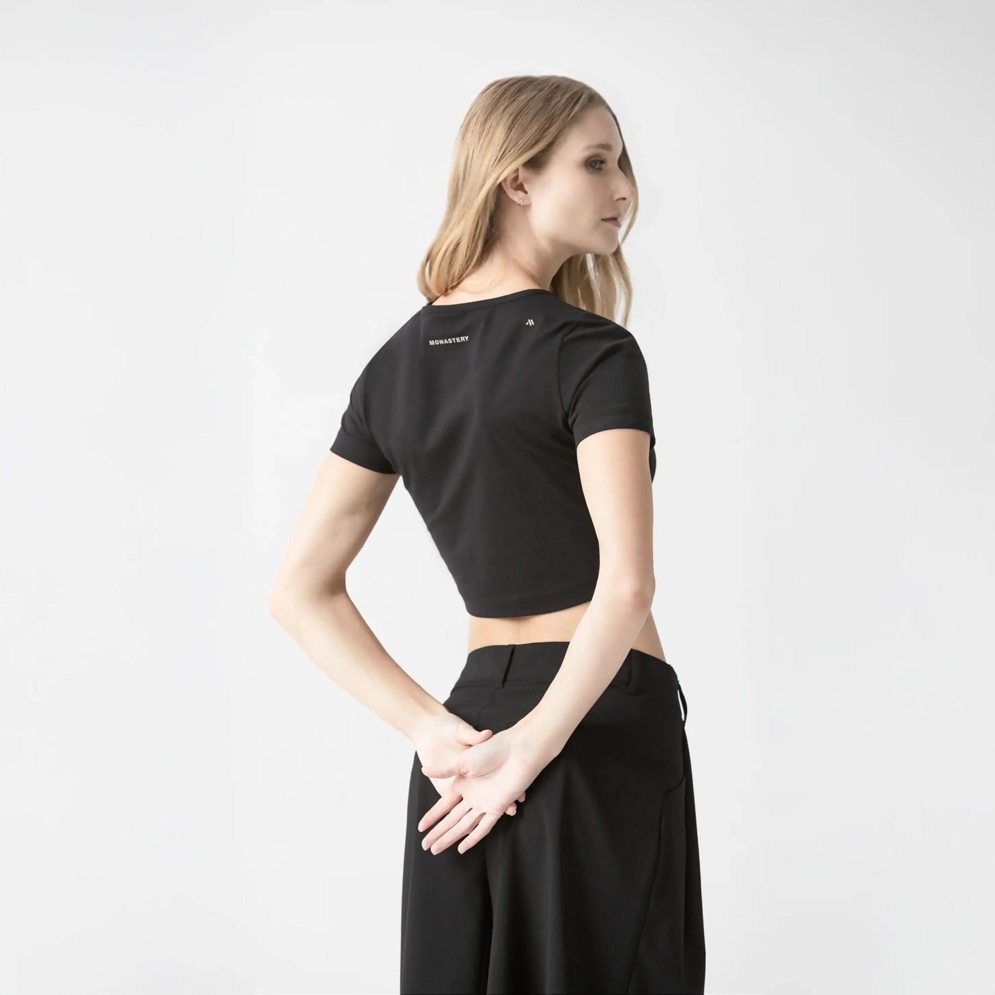 NICOLLE CROP TOP WOMEN BLACK - Monastery | Tienda Oficial Colombia