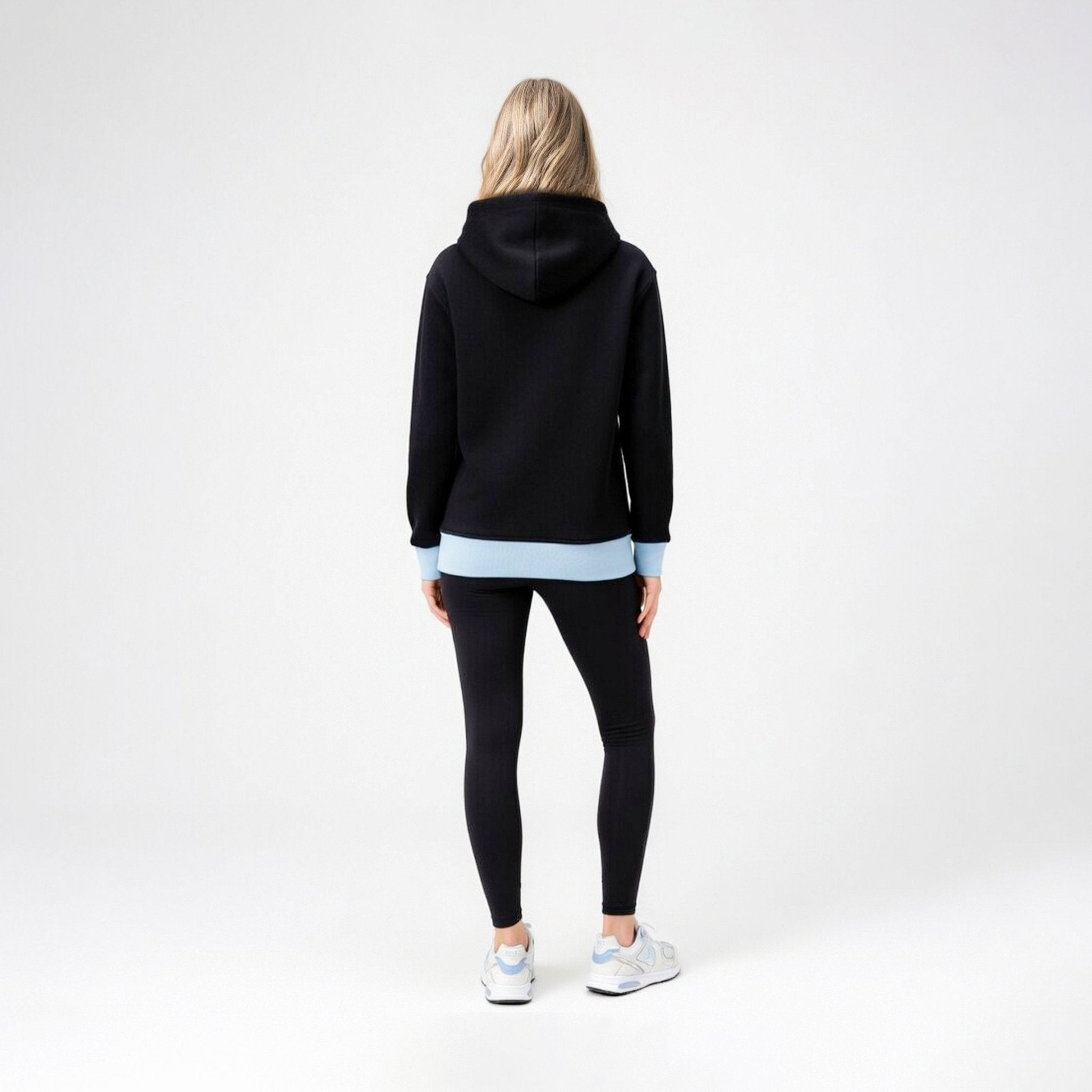 SARISA BLACK HOODIE - Monastery | Tienda Oficial Colombia