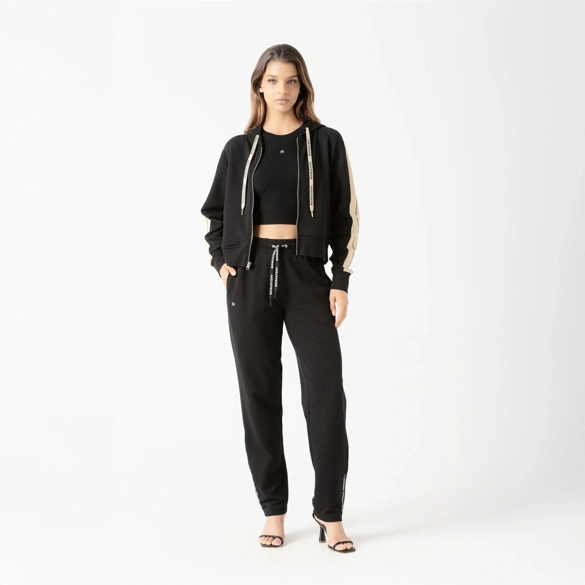 SIRKE HOODIE WOMEN BLACK - Monastery | Tienda Oficial Colombia