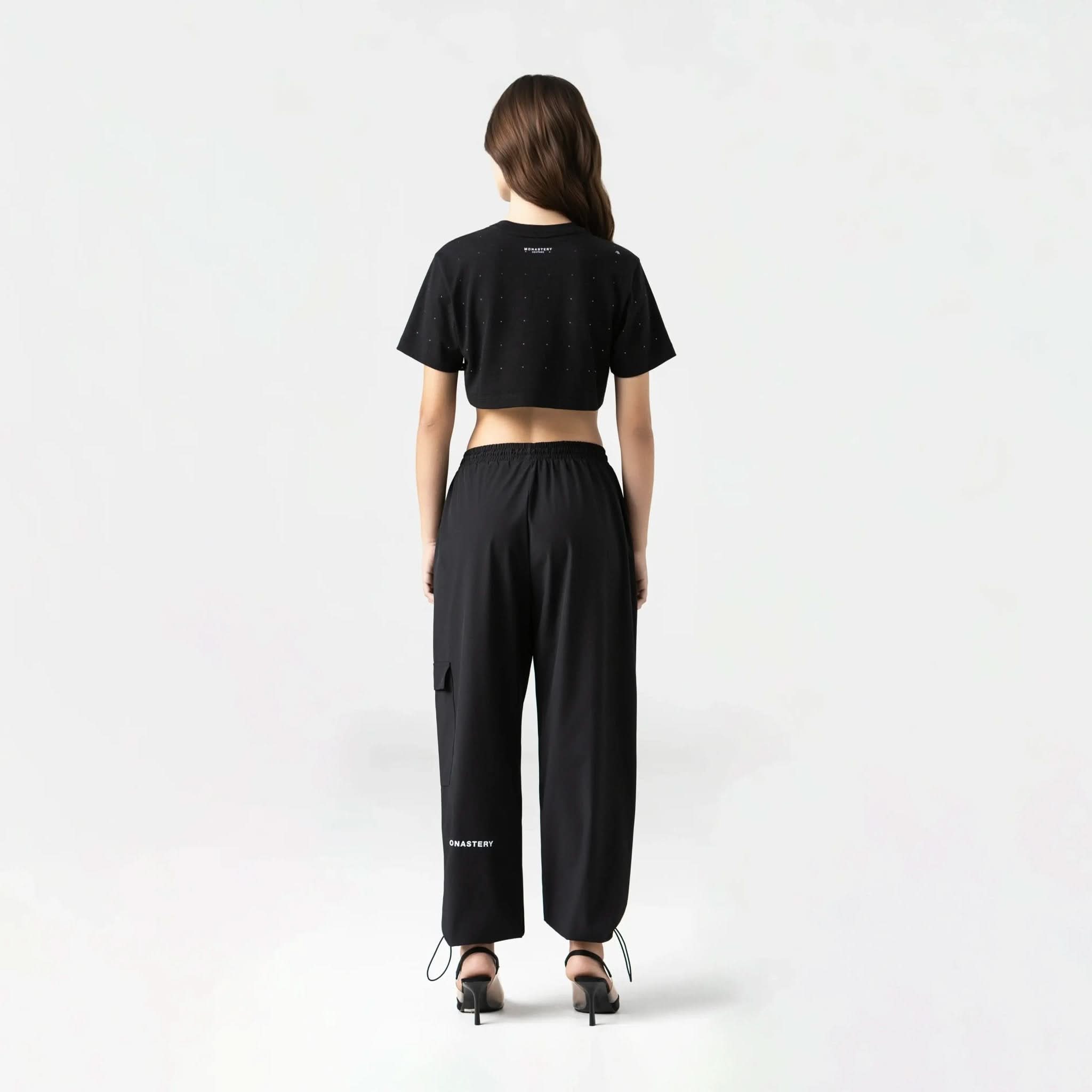 SORA CROP TOP WOMEN BLACK - Monastery | Tienda Oficial Colombia