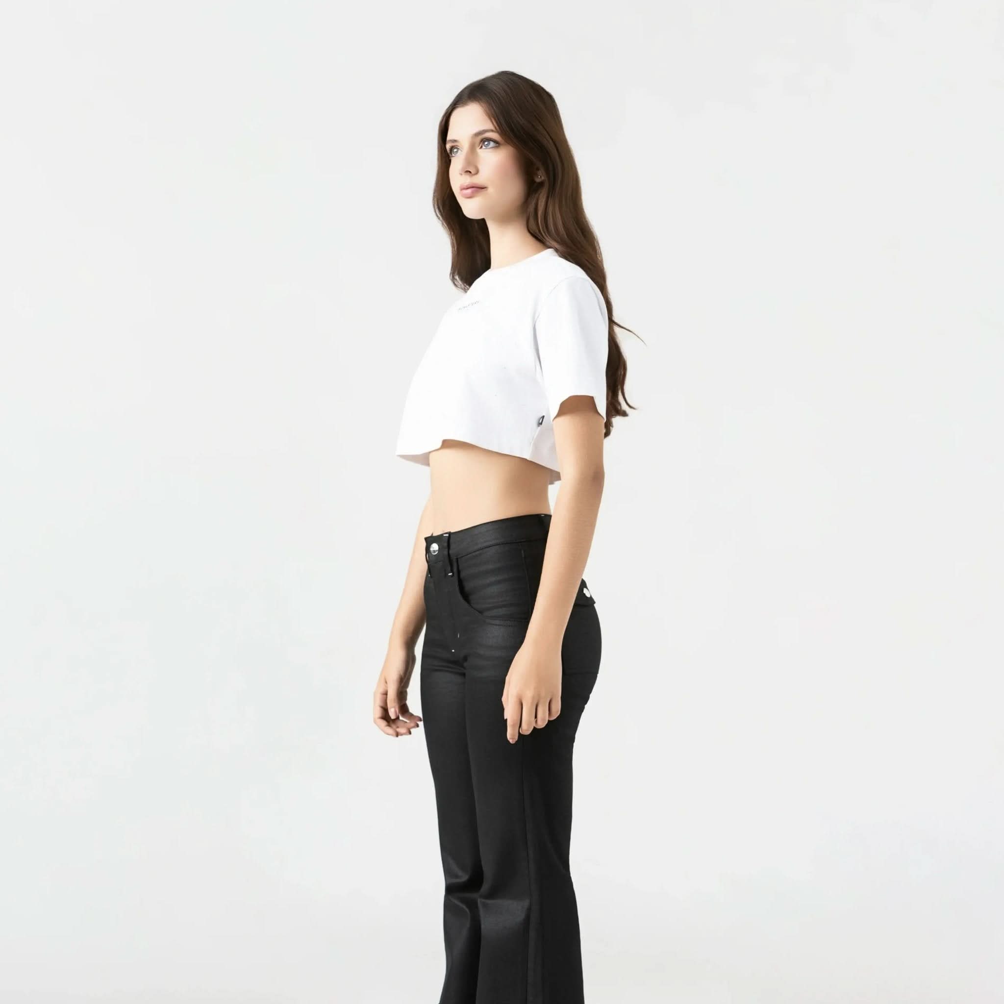 SORA CROP TOP WOMEN WHITE - Monastery | Tienda Oficial Colombia