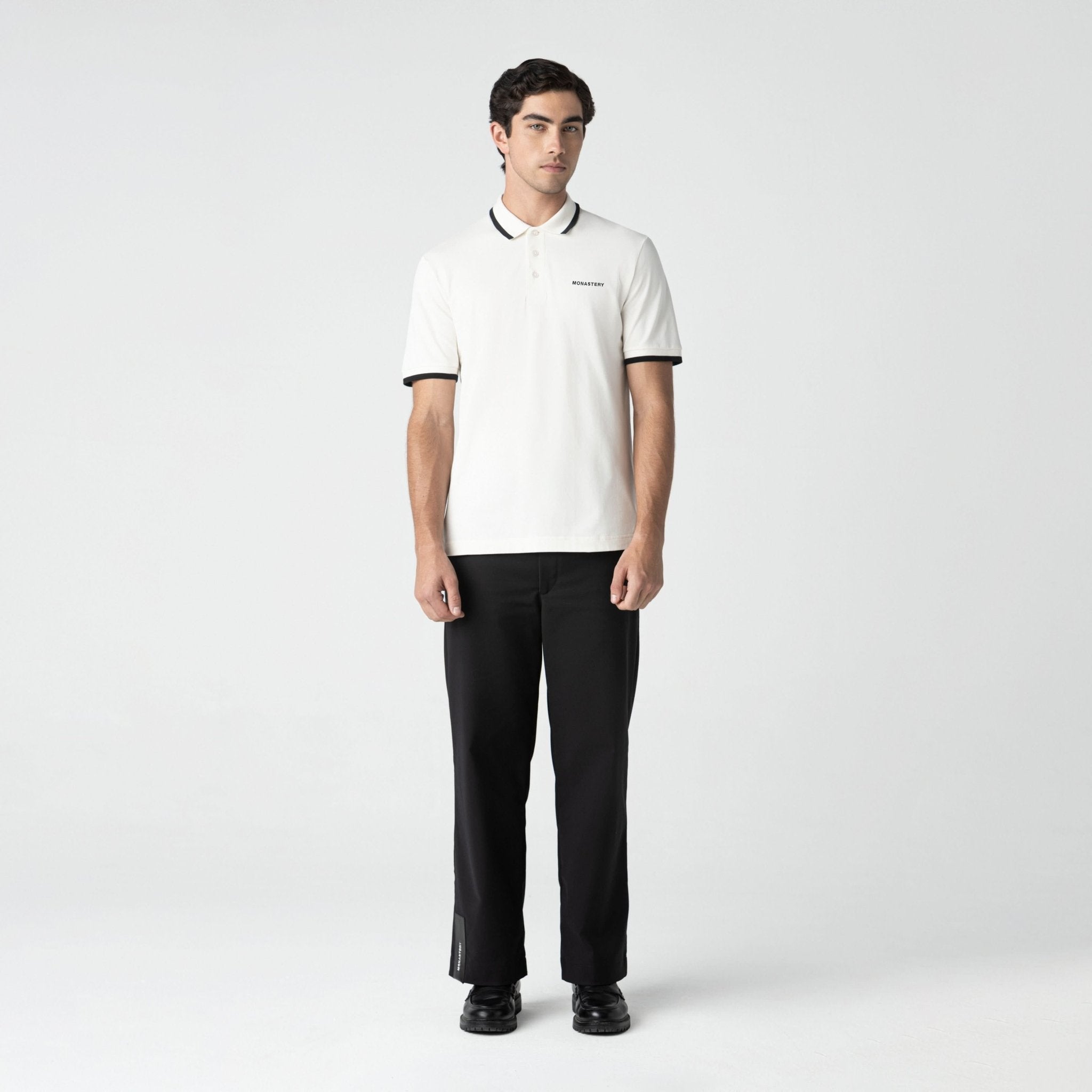 TRIUMPHUS POLO MEN EGRET - Monastery | Tienda Oficial Colombia