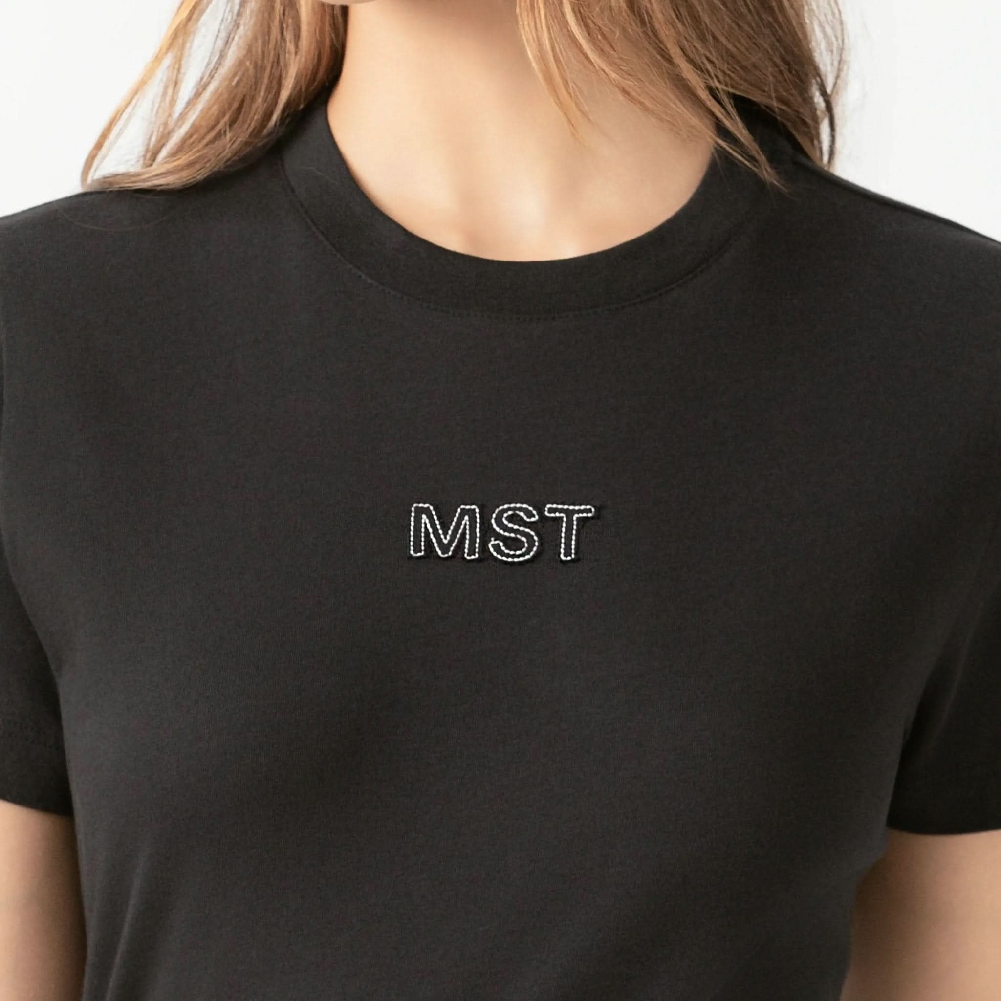 TYYRA T - SHIRT WOMEN BLACK - Monastery | Tienda Oficial Colombia