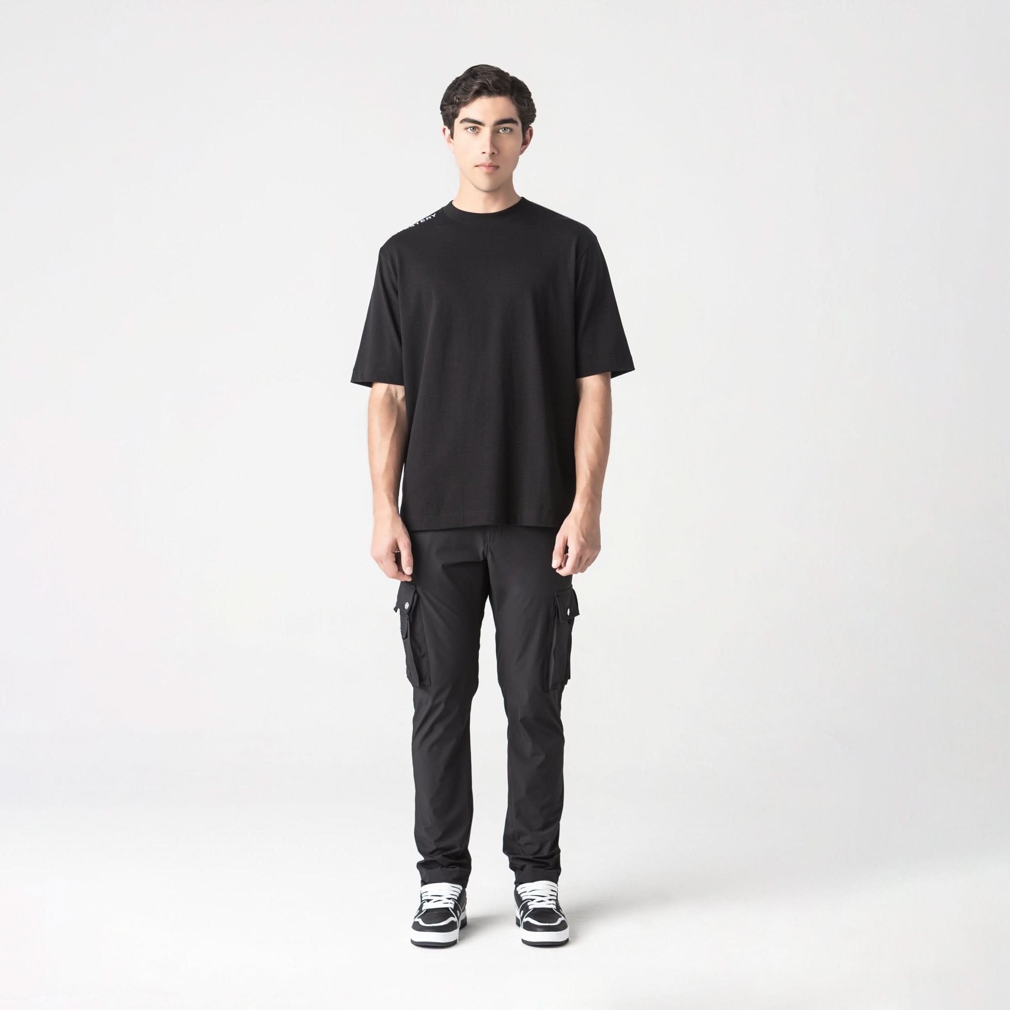 VENERATUS T - SHIRT OVERSIZED MEN BLACK - Monastery | Tienda Oficial Colombia