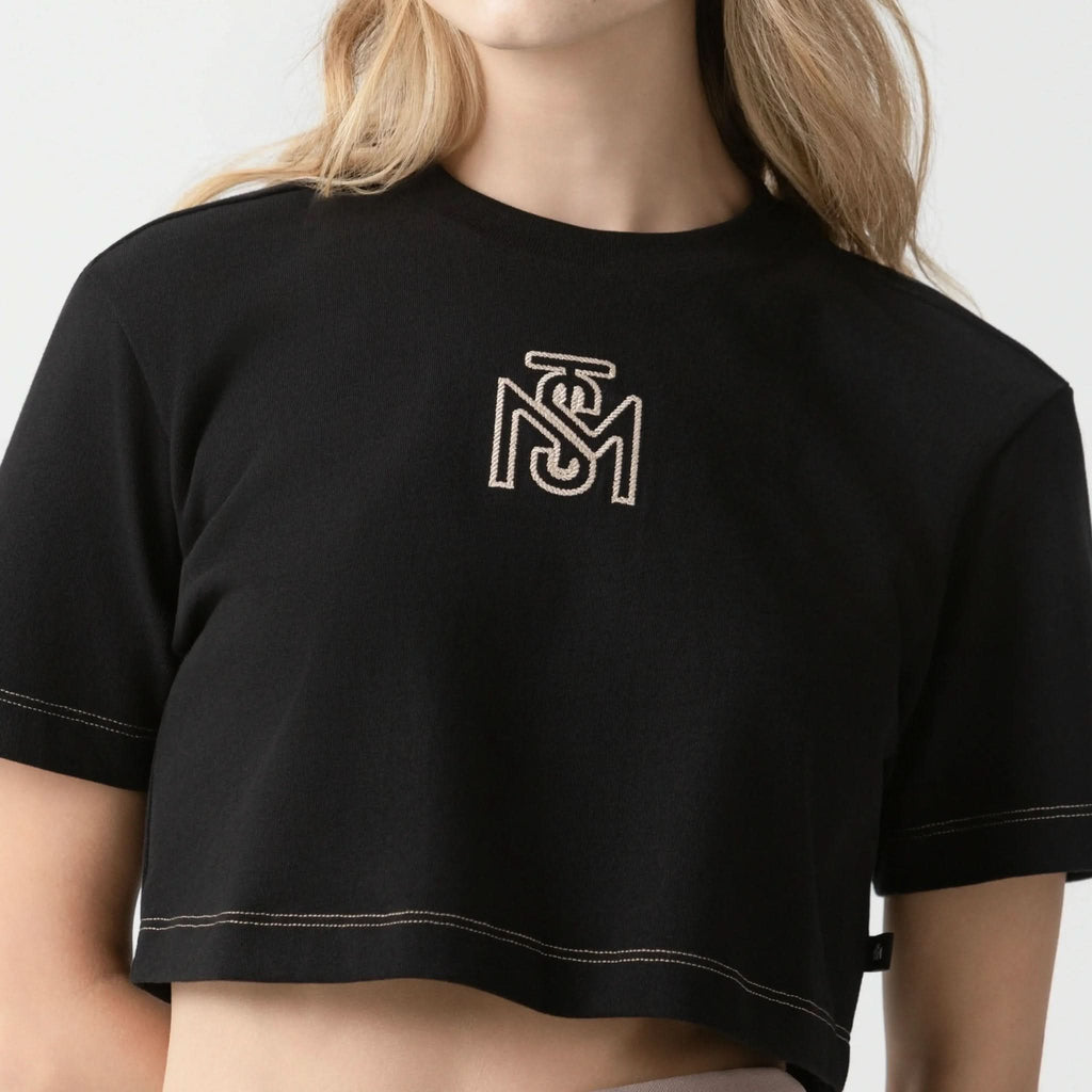 YLAIA CROP TOP WOMEN BLACK - Monastery | Tienda Oficial Colombia